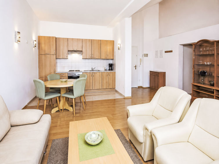 Ein Apartment Im Ferienhaus Zweirosen - Fažana