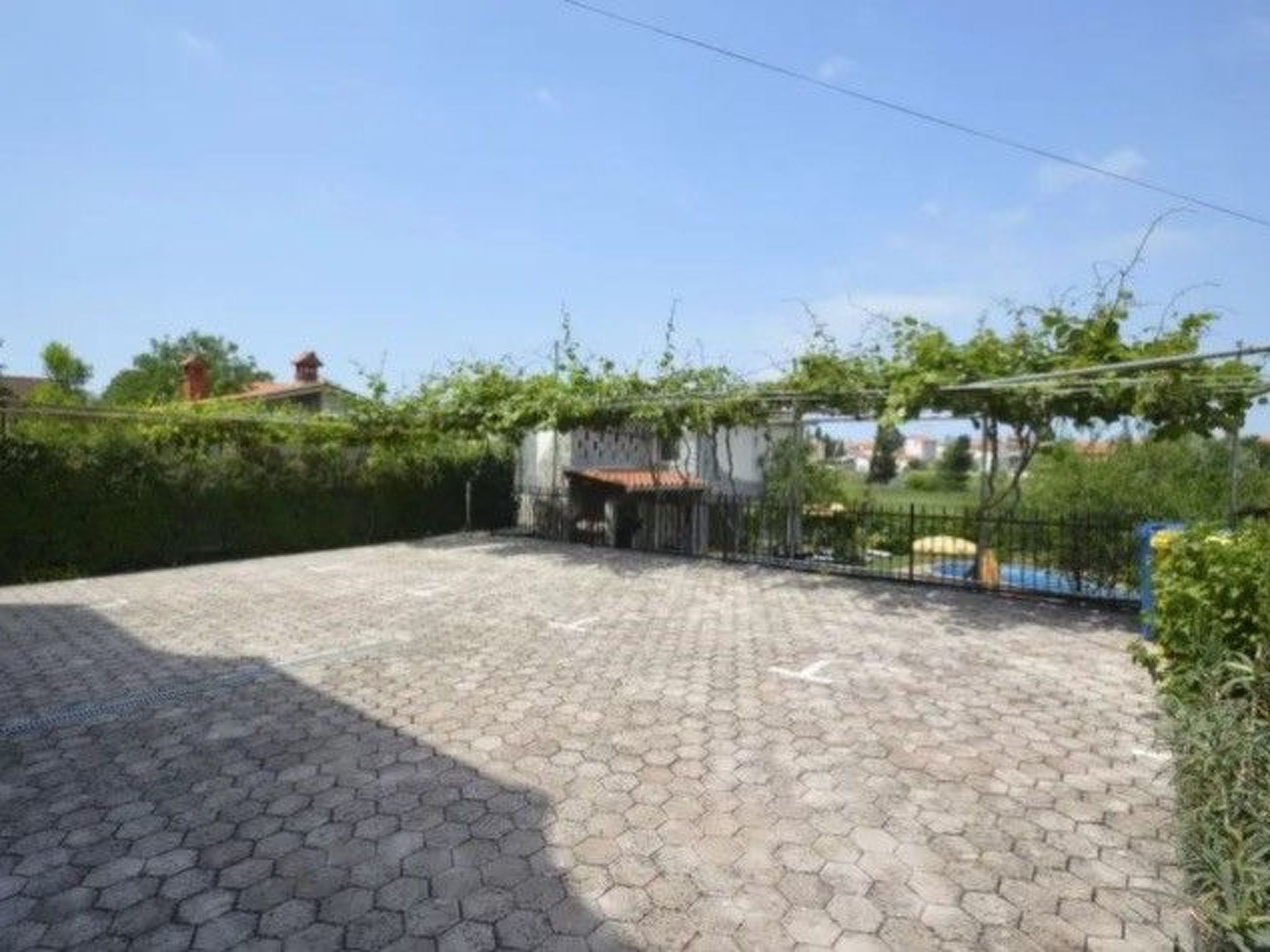 Photo of Ein Apartment im Ferienhaus Zweirosen