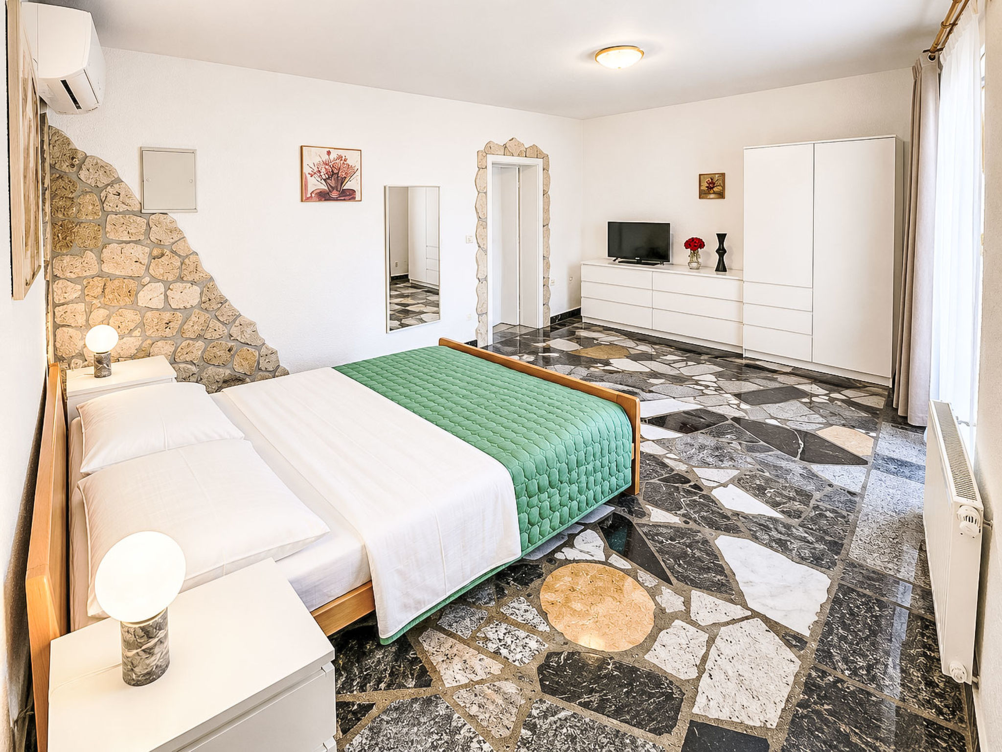 Ein Apartment im Ferienhaus Zweirosen
