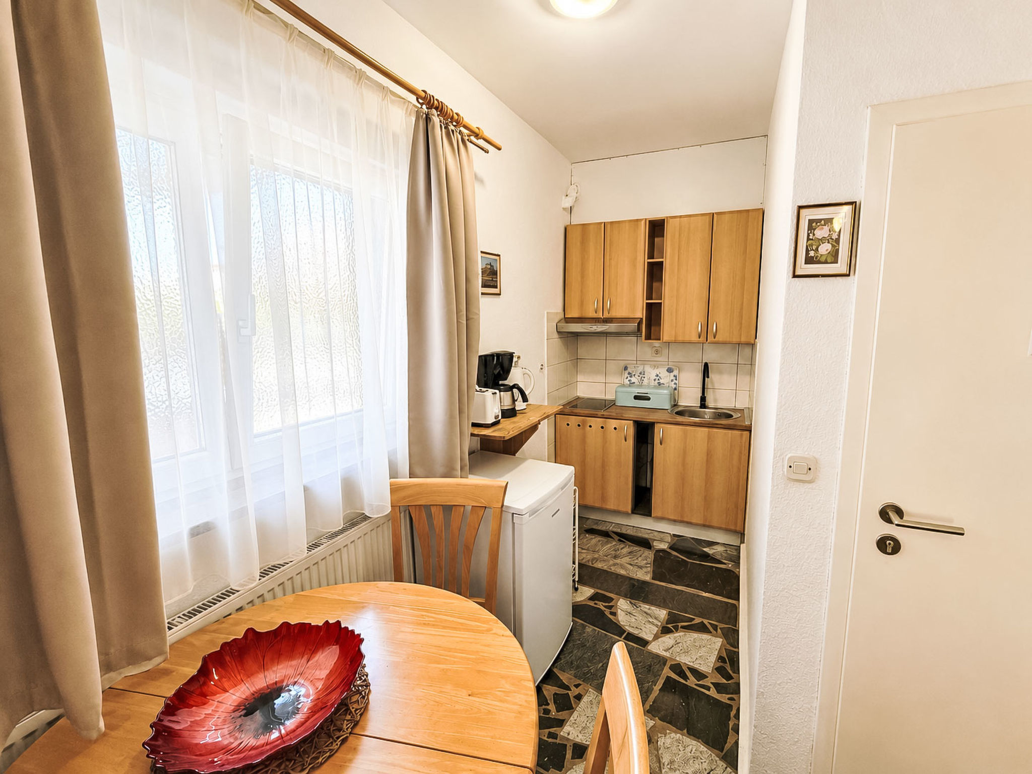 Ein Apartment im Ferienhaus Zweirosen