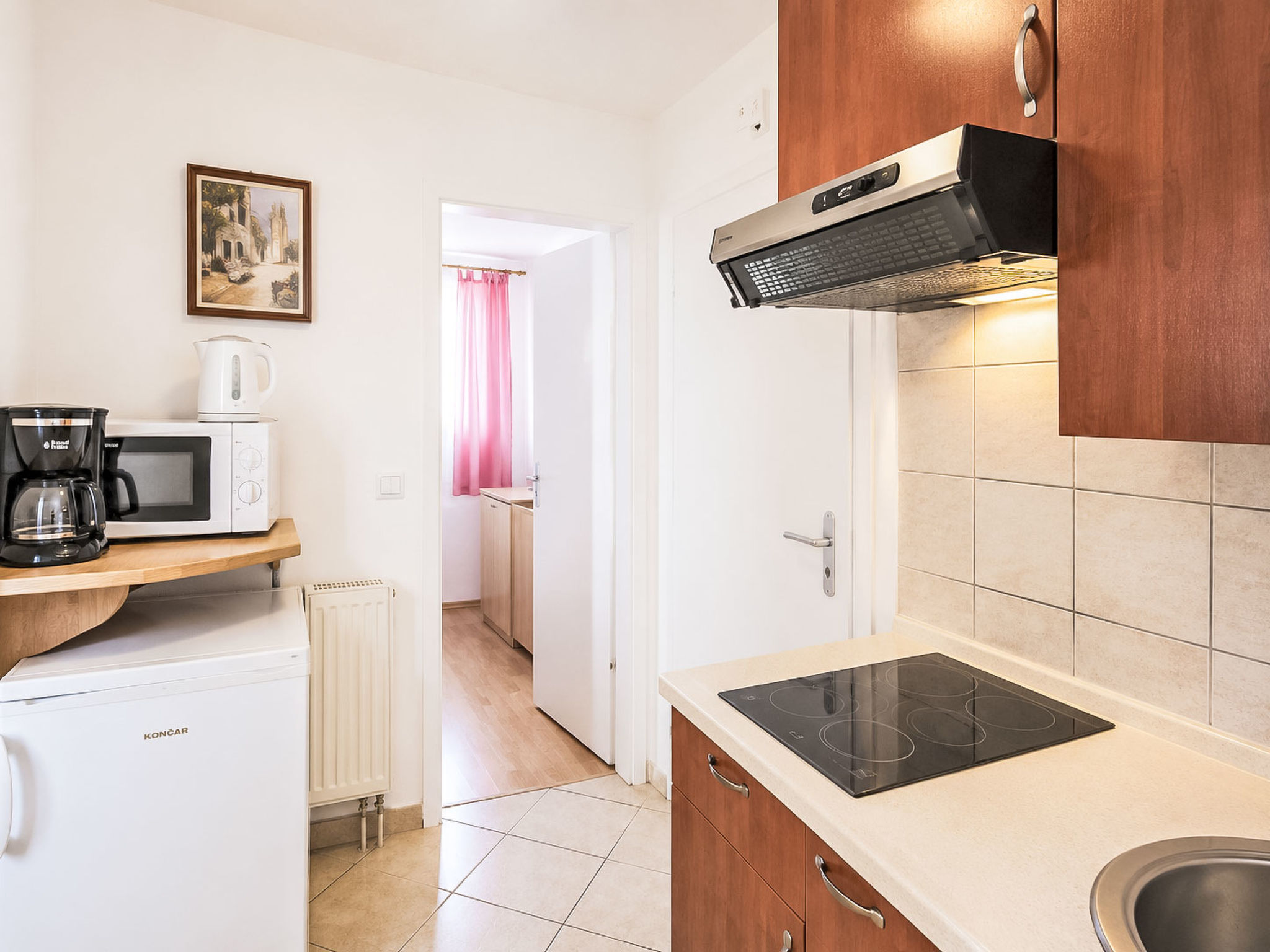 Ein Apartment im Ferienhaus Zweirosen - Binnen