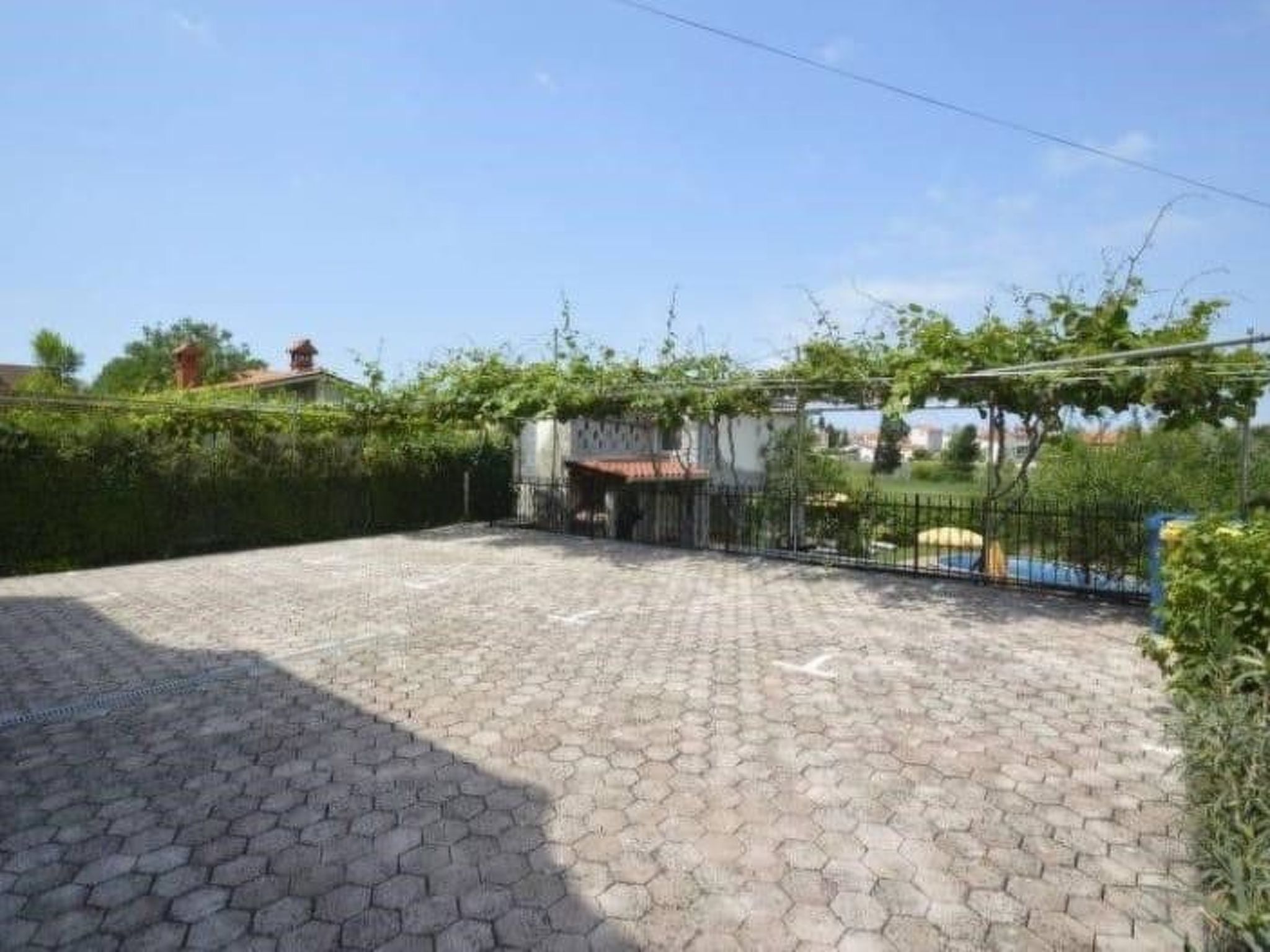 Photo of Ein Apartment im Ferienhaus Zweirosen