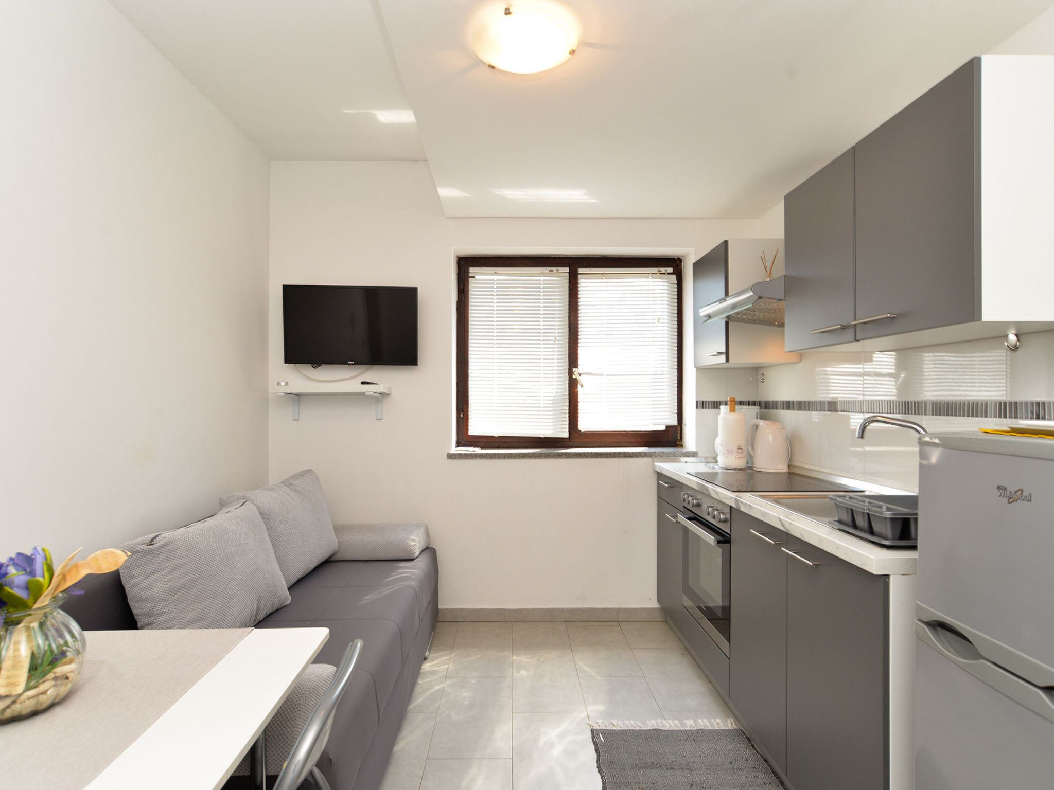 Photo of Apartment 242
