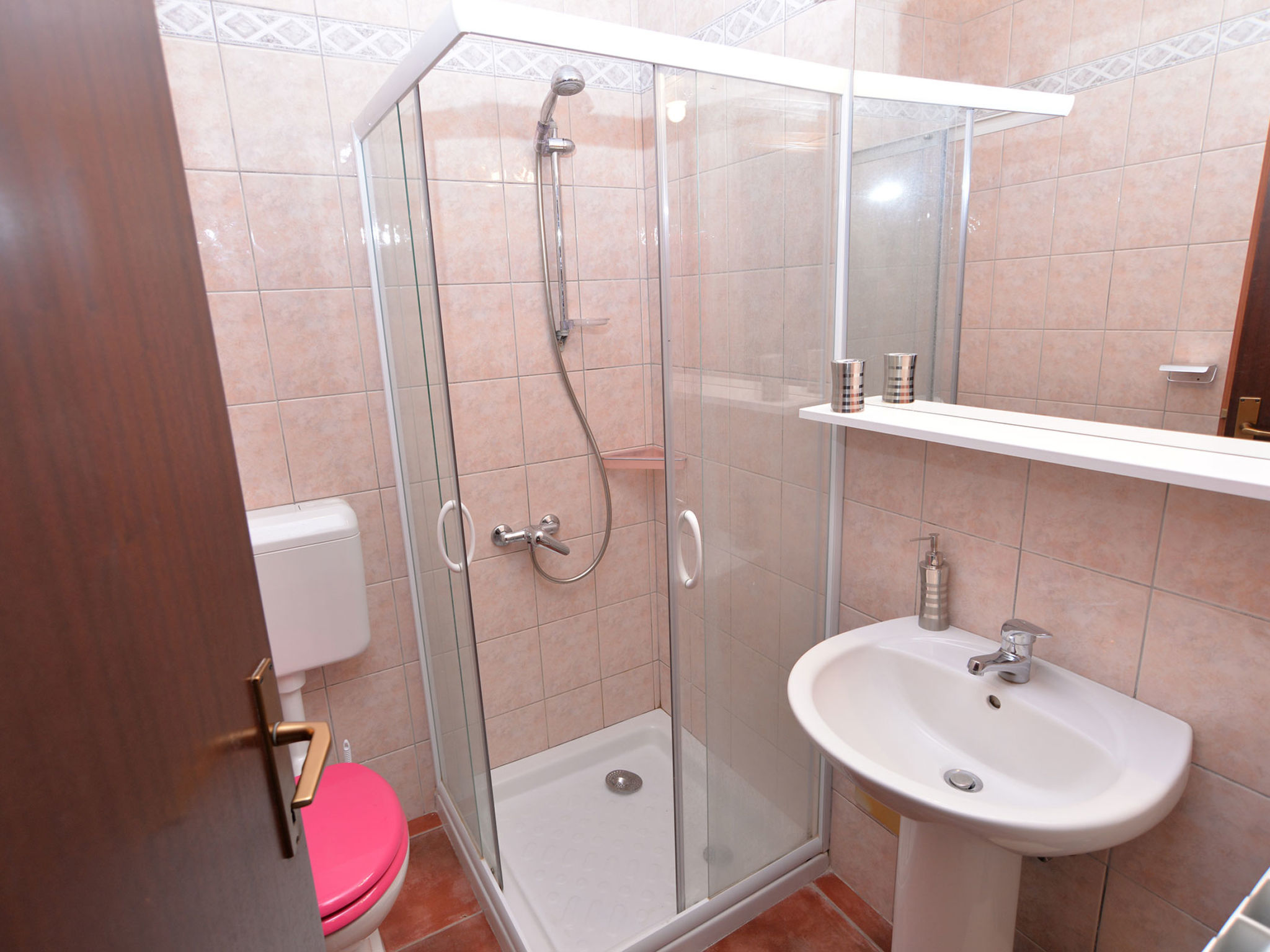 Photo of Apartment 590