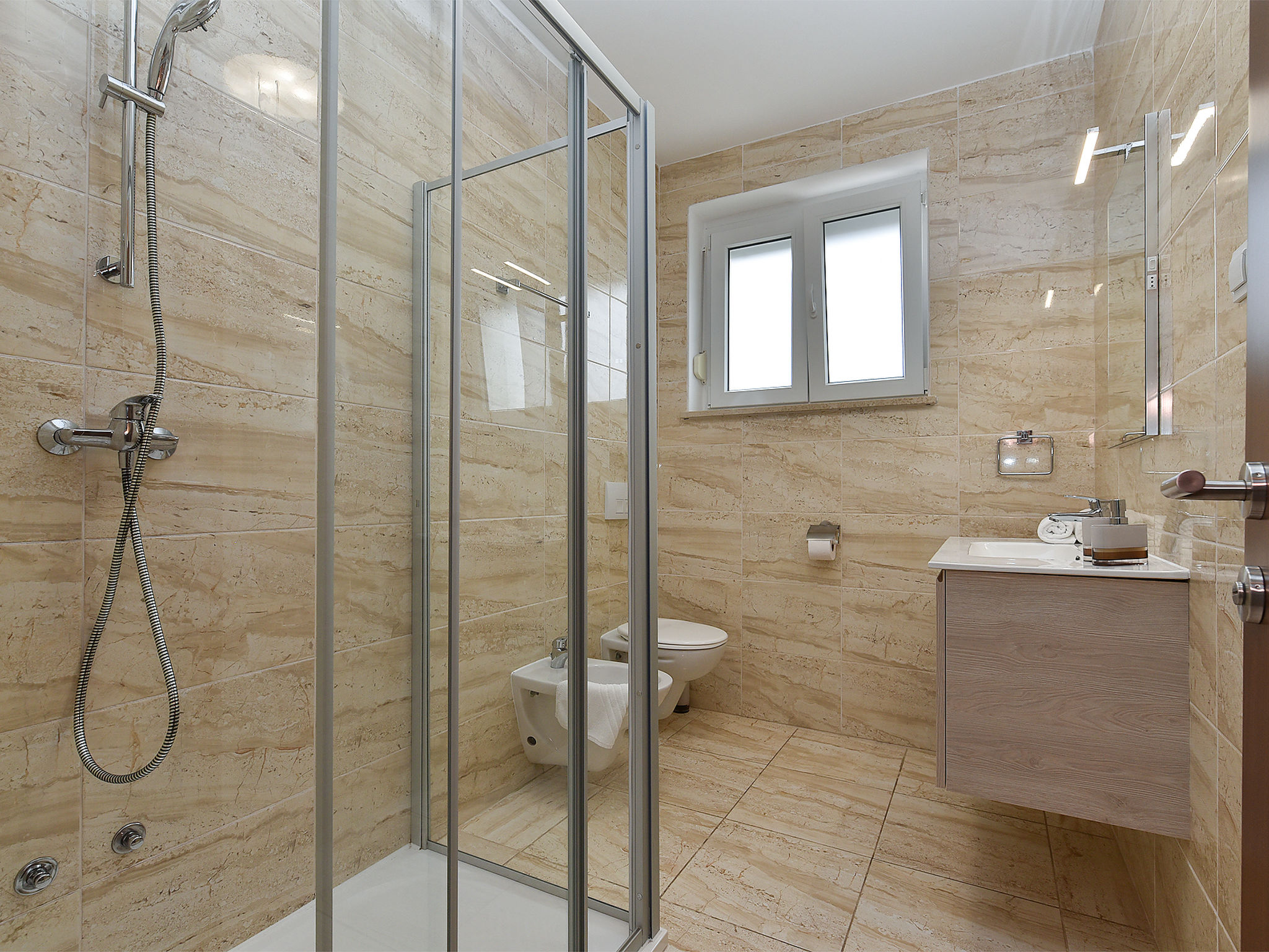 Photo of Apartment 2300