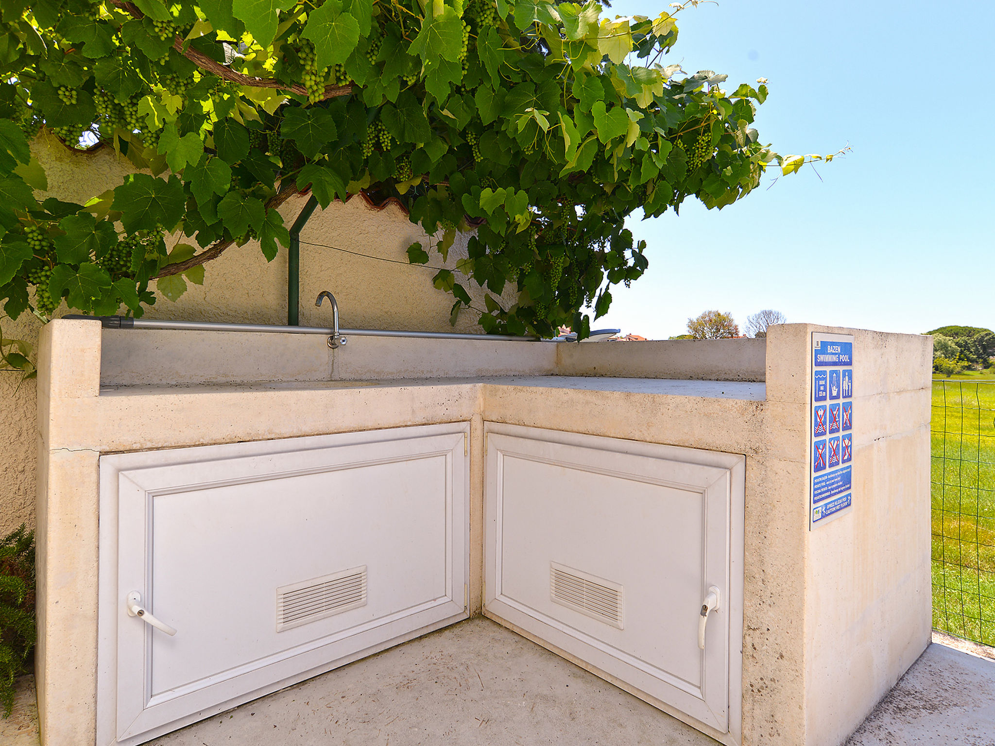 Apartment 31 - Dehors
