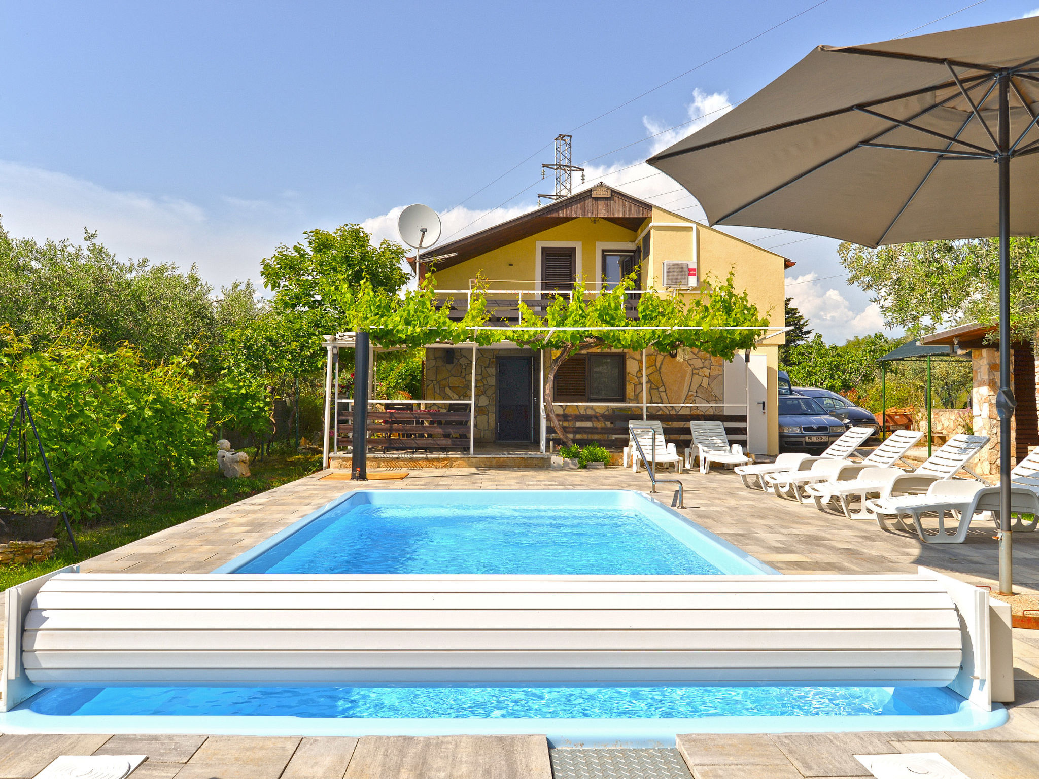 House 1012 Apartment in Fazana