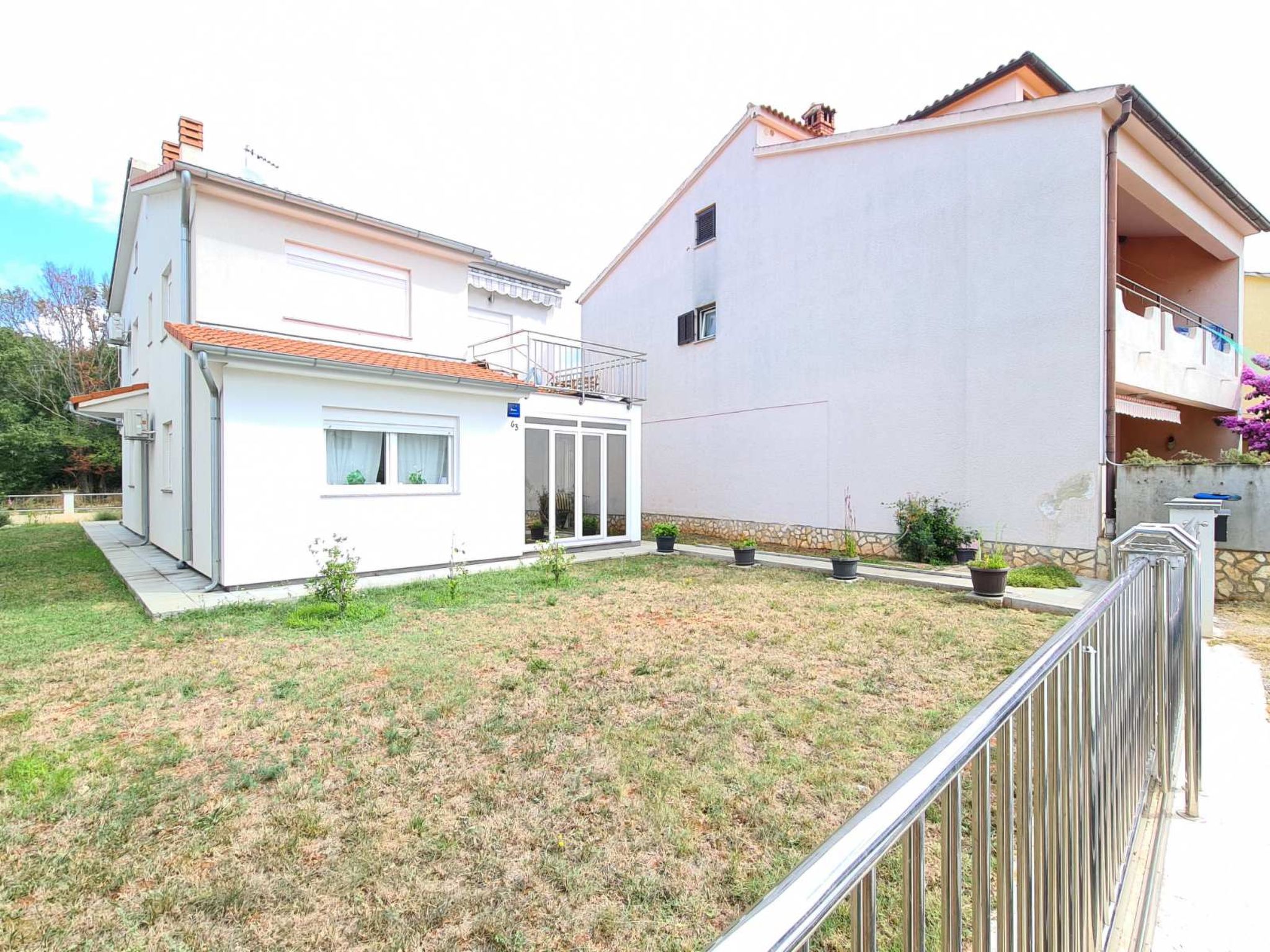 Apartment 2124