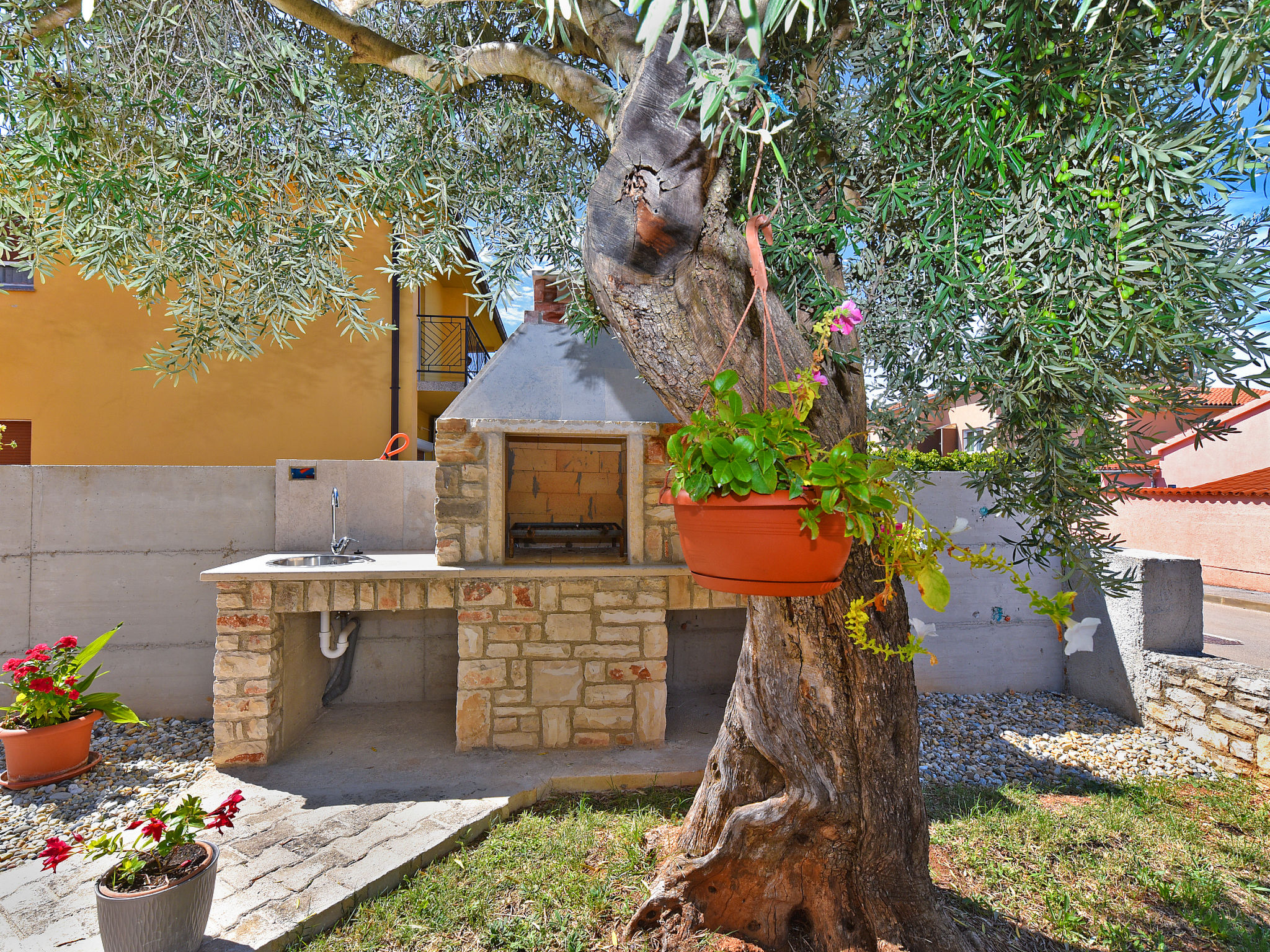 Photo of Apartment 408