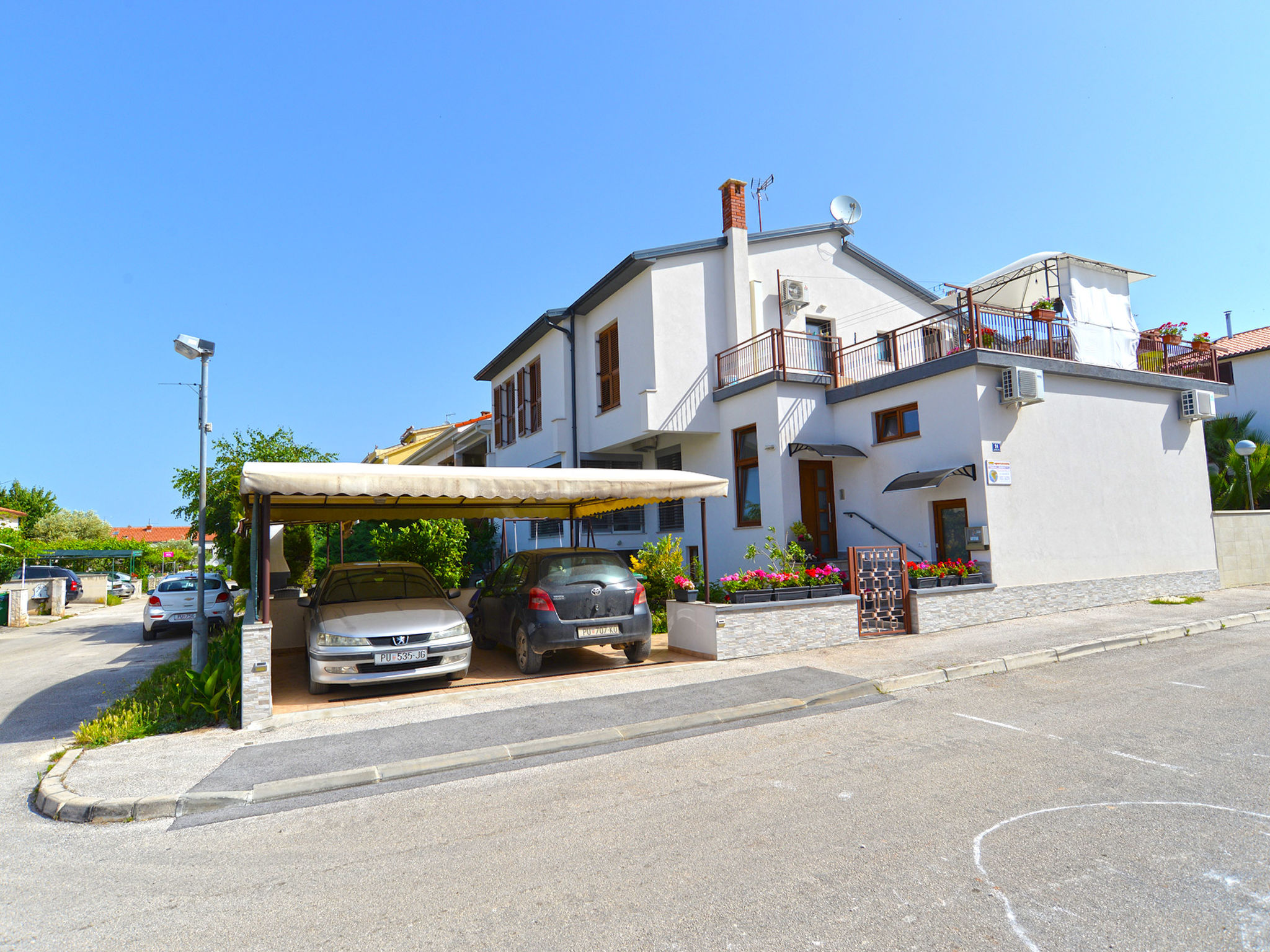 Photo of Apartment 765