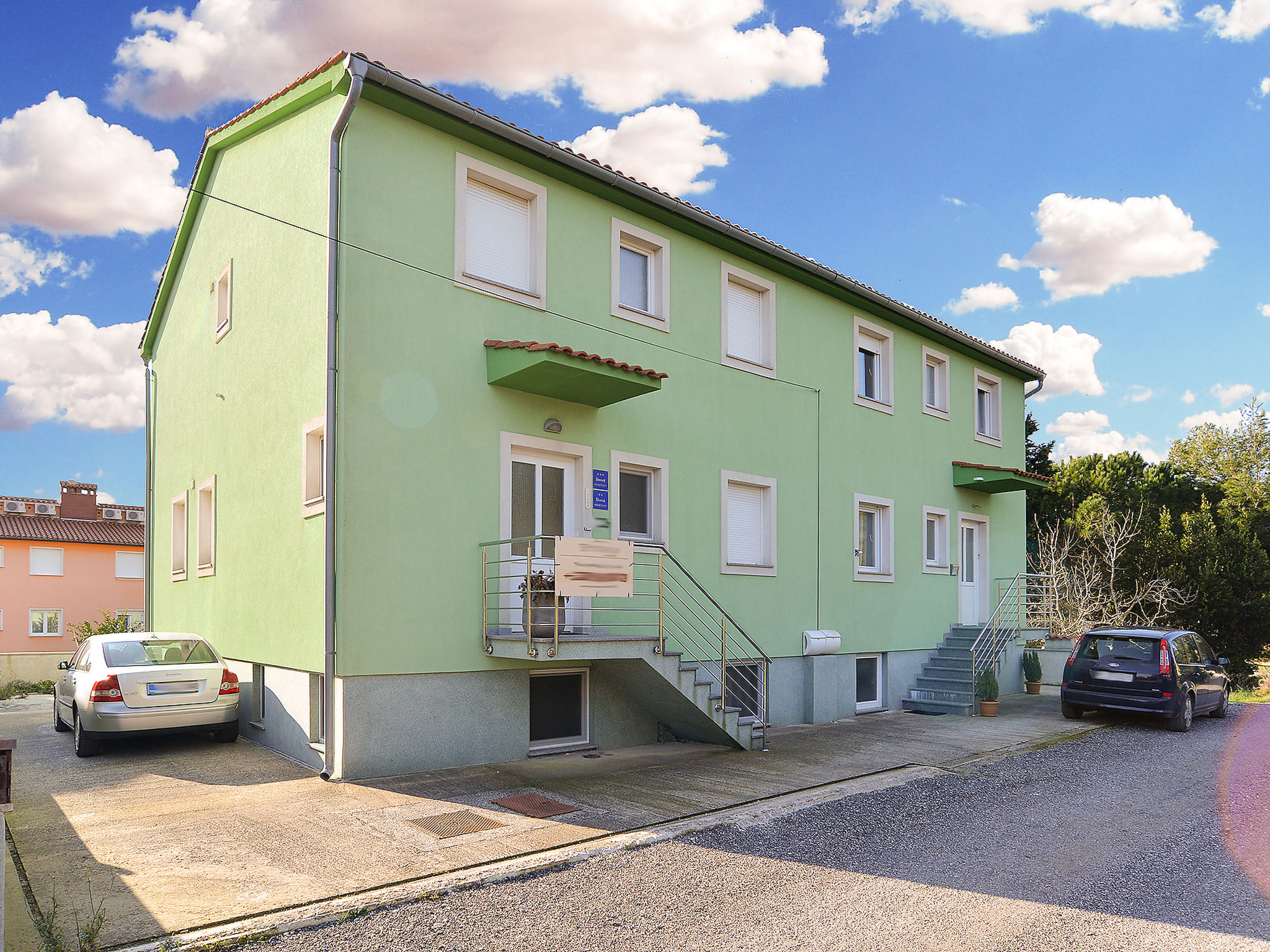 Photo of Apartment 1989