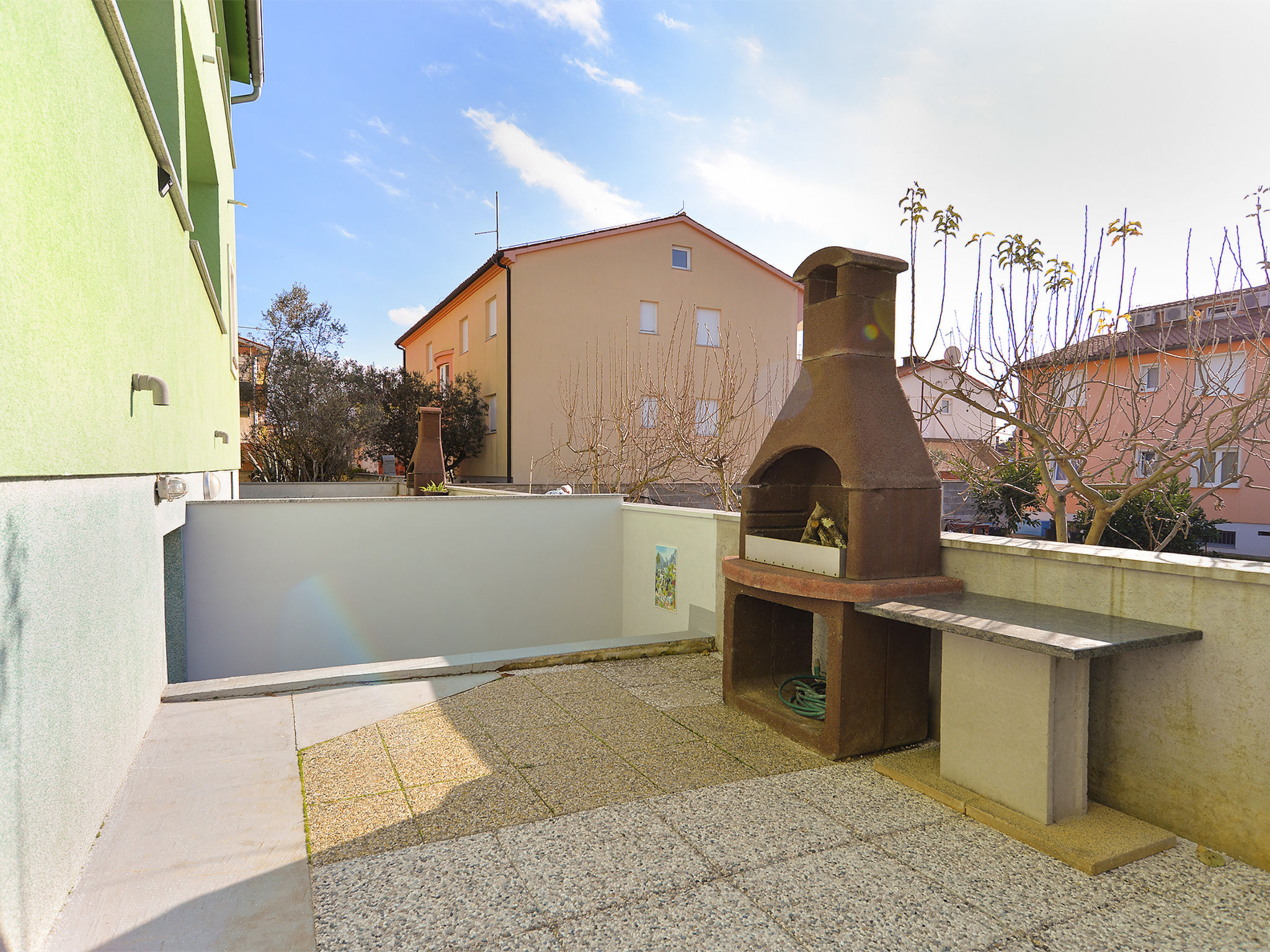 Photo of Apartment 1989