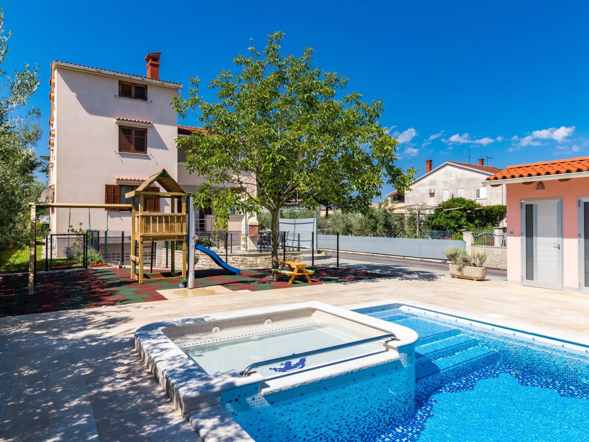 Photo of Apartment 2383