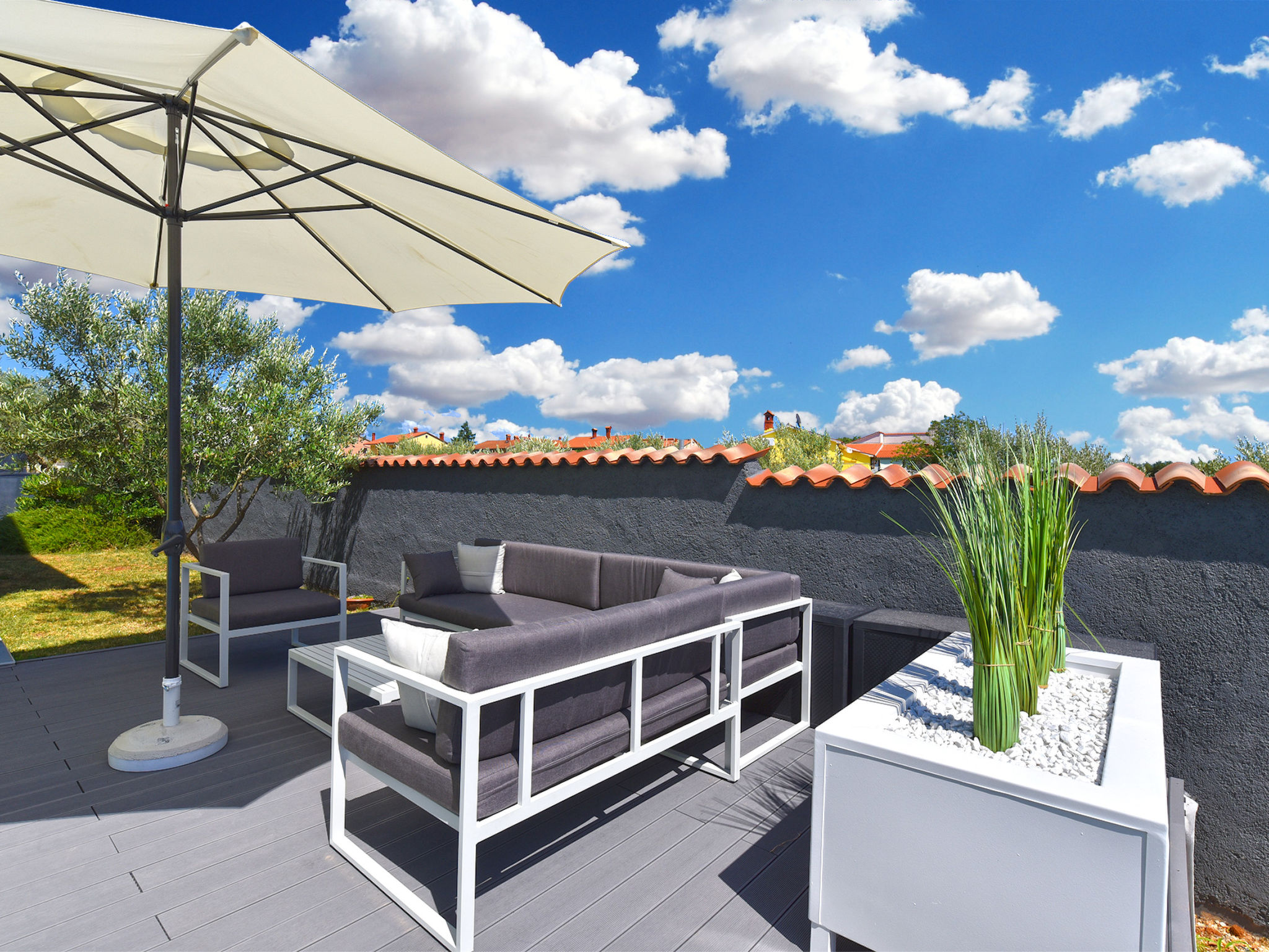 Villa 2115 - Image-tags.info