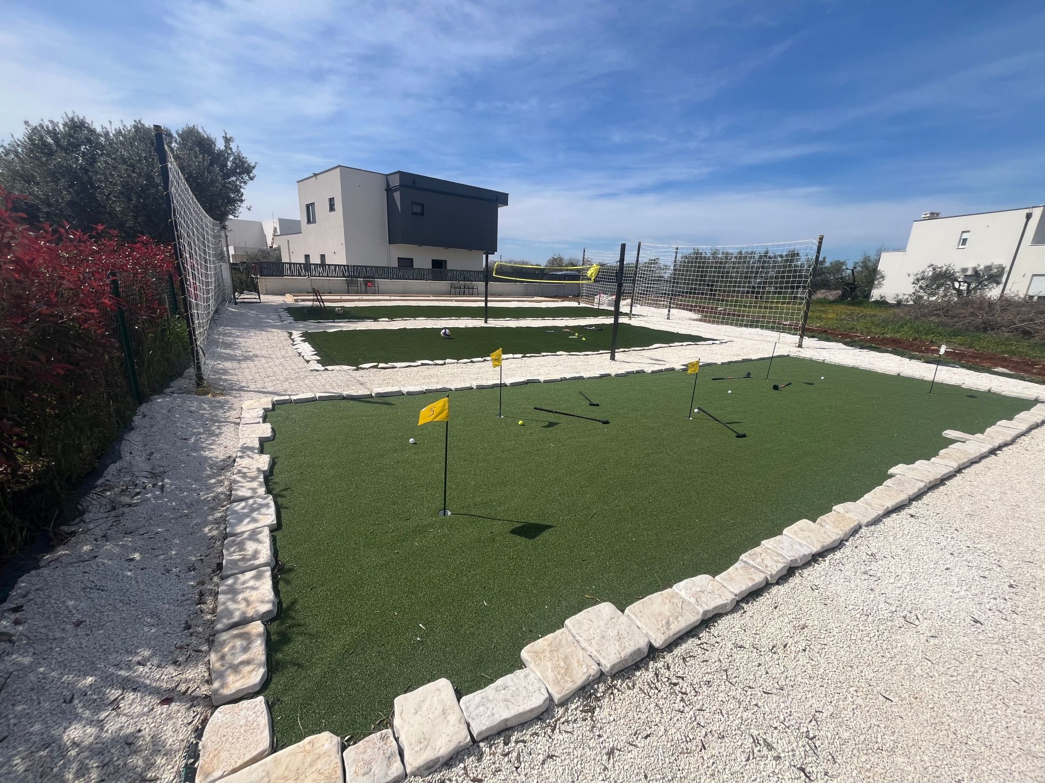 Mit privatem beheiztem Schwimmbad