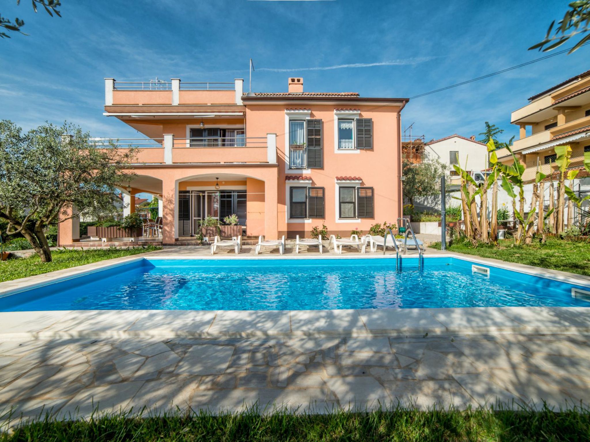 Photo of Apartment 821