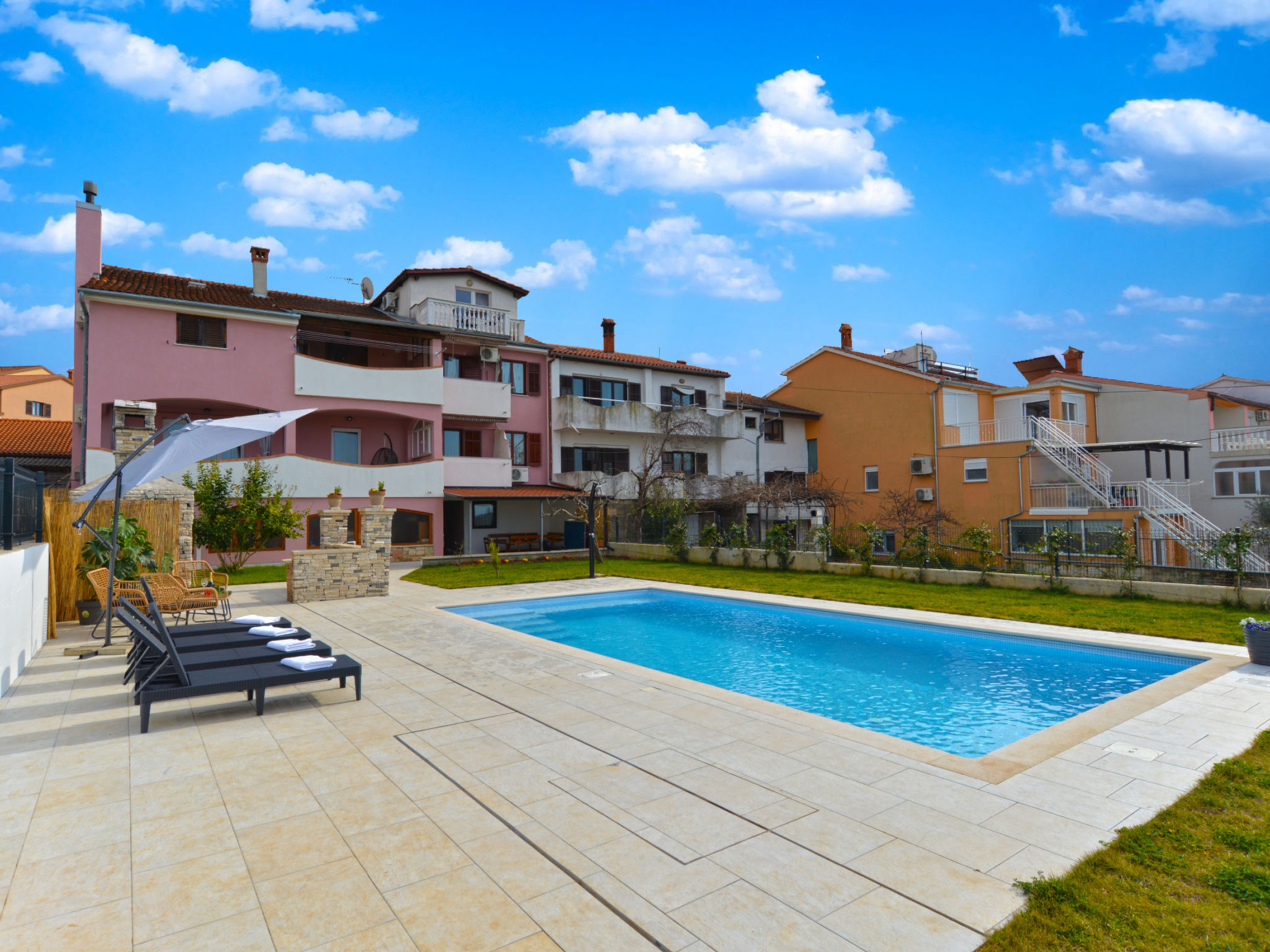 Photo of Apartment 742