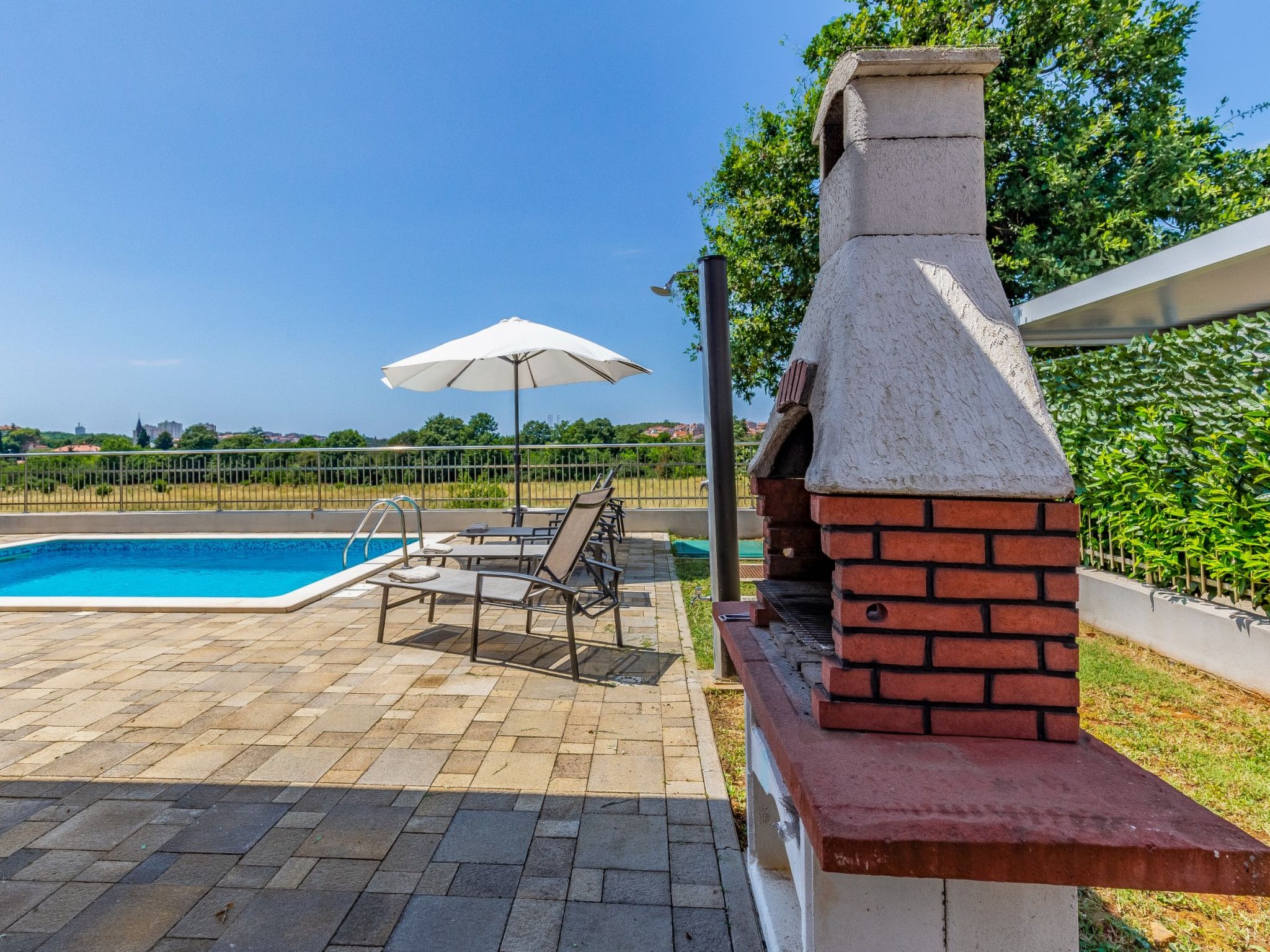 Villa Lotus 13F - Dehors