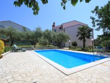 Casa Susy: Vrijstaande Istrian oase met privézwembad, vlakbij zee - thumbnail 1