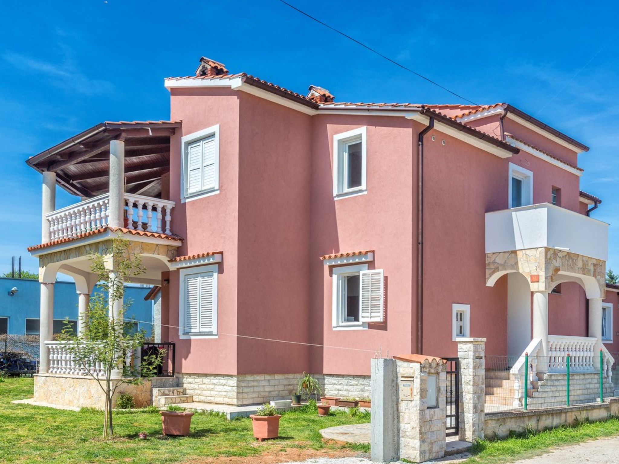 Photo of House Nikola