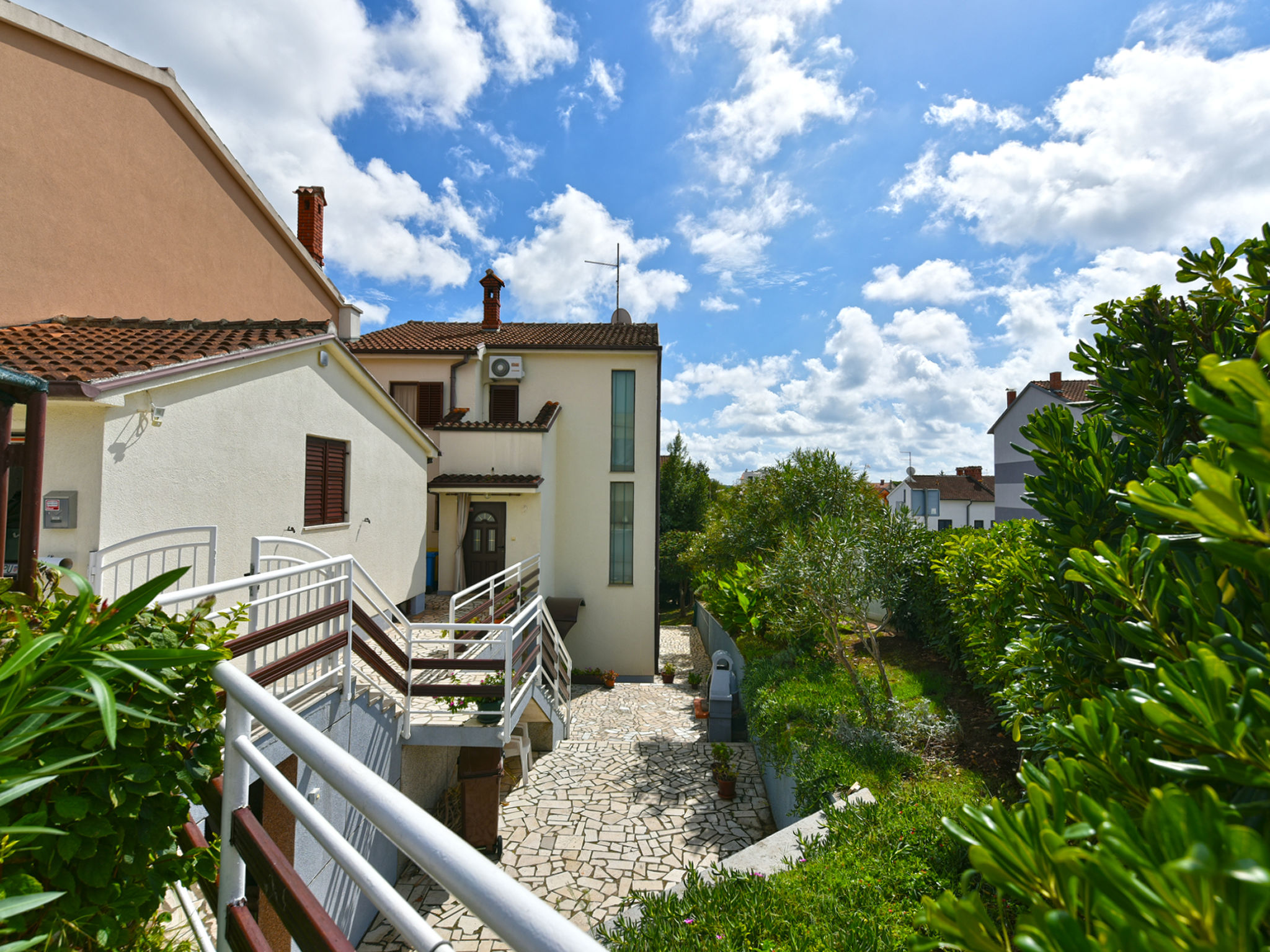 Photo of Apartment 34