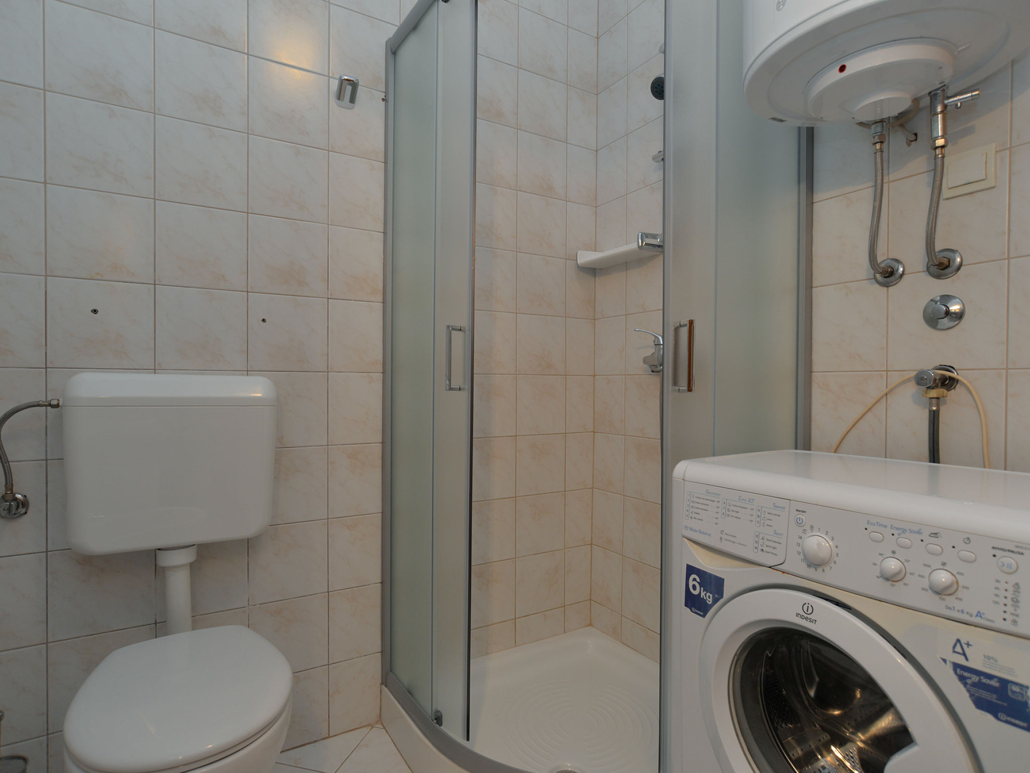 Apartment 2081 - Inside