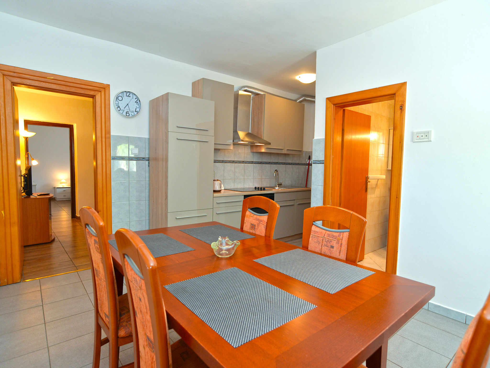 Apartment 2081 - Inside