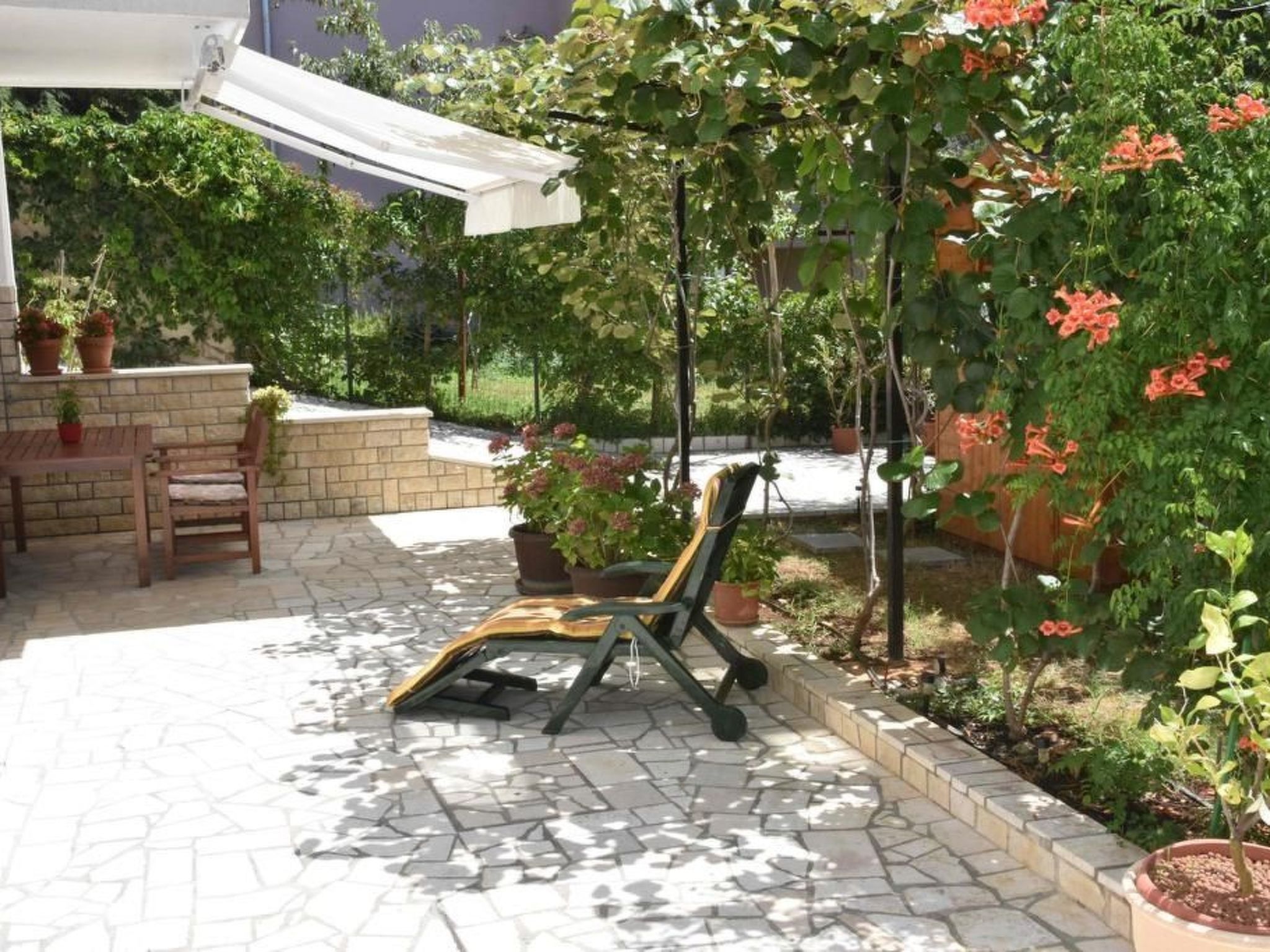 Photo of Wohnung mit Garten in der Nähe des Zentrums