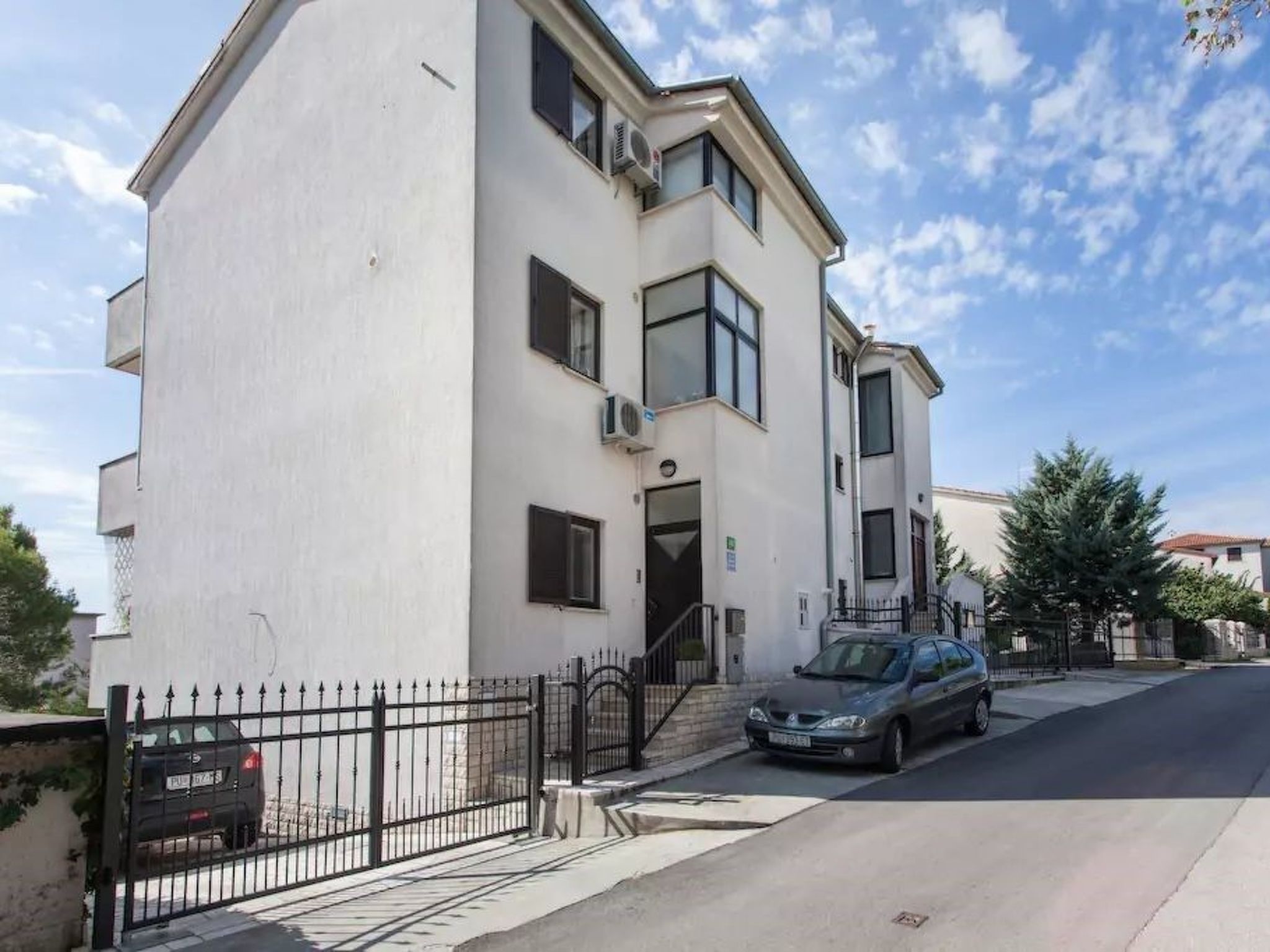 Photo of Wohnung mit Garten in der Nähe des Zentrums