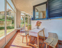 Zonnig appartement vlakbij zee en strand in Pula, Istrië - thumbnail 2