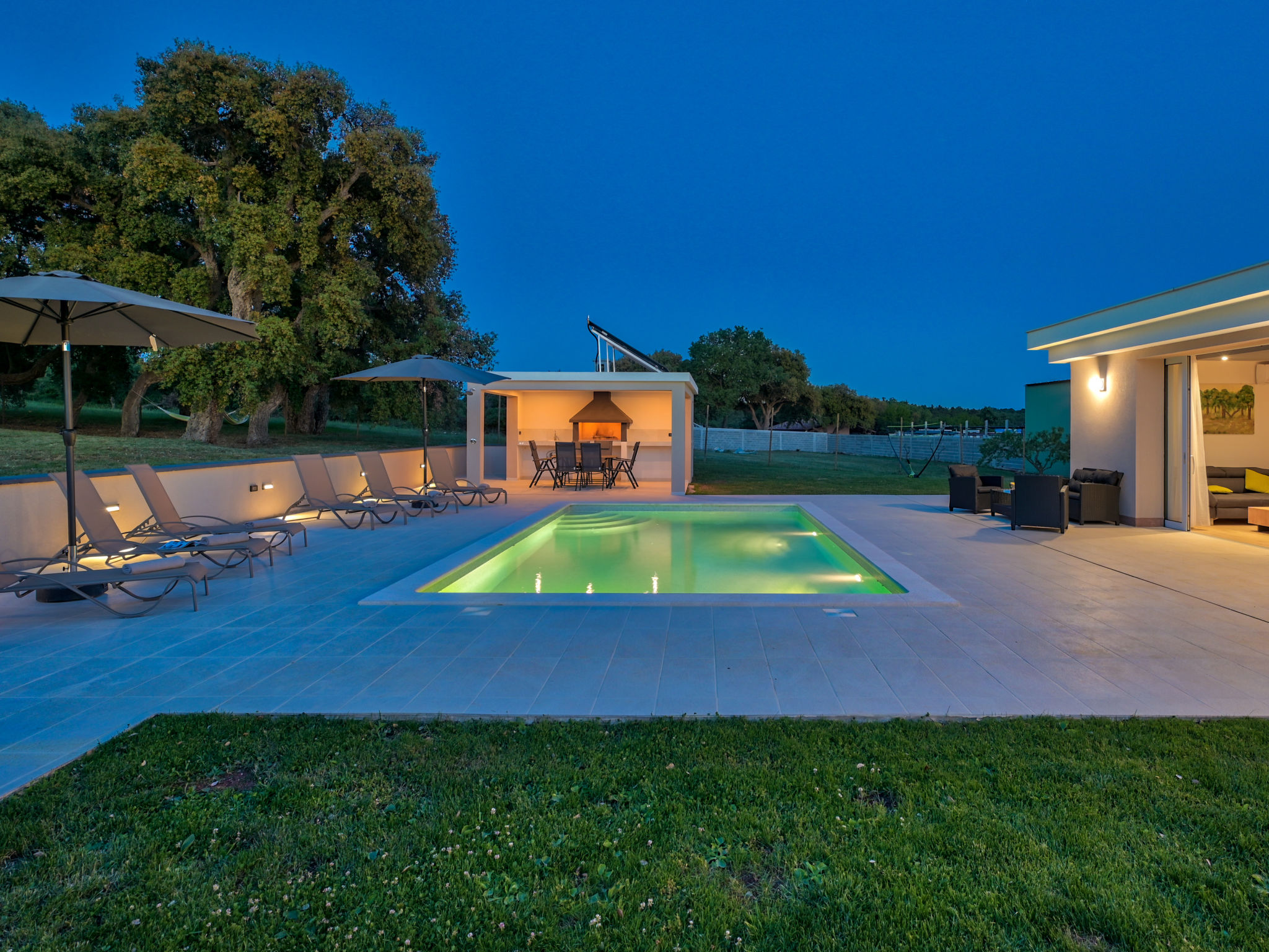 Photo of Montevernal