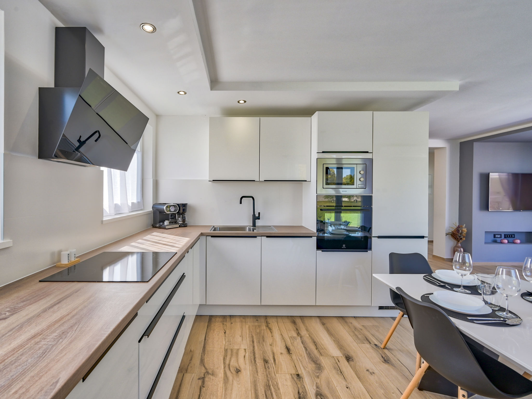 Photo of Montevernal