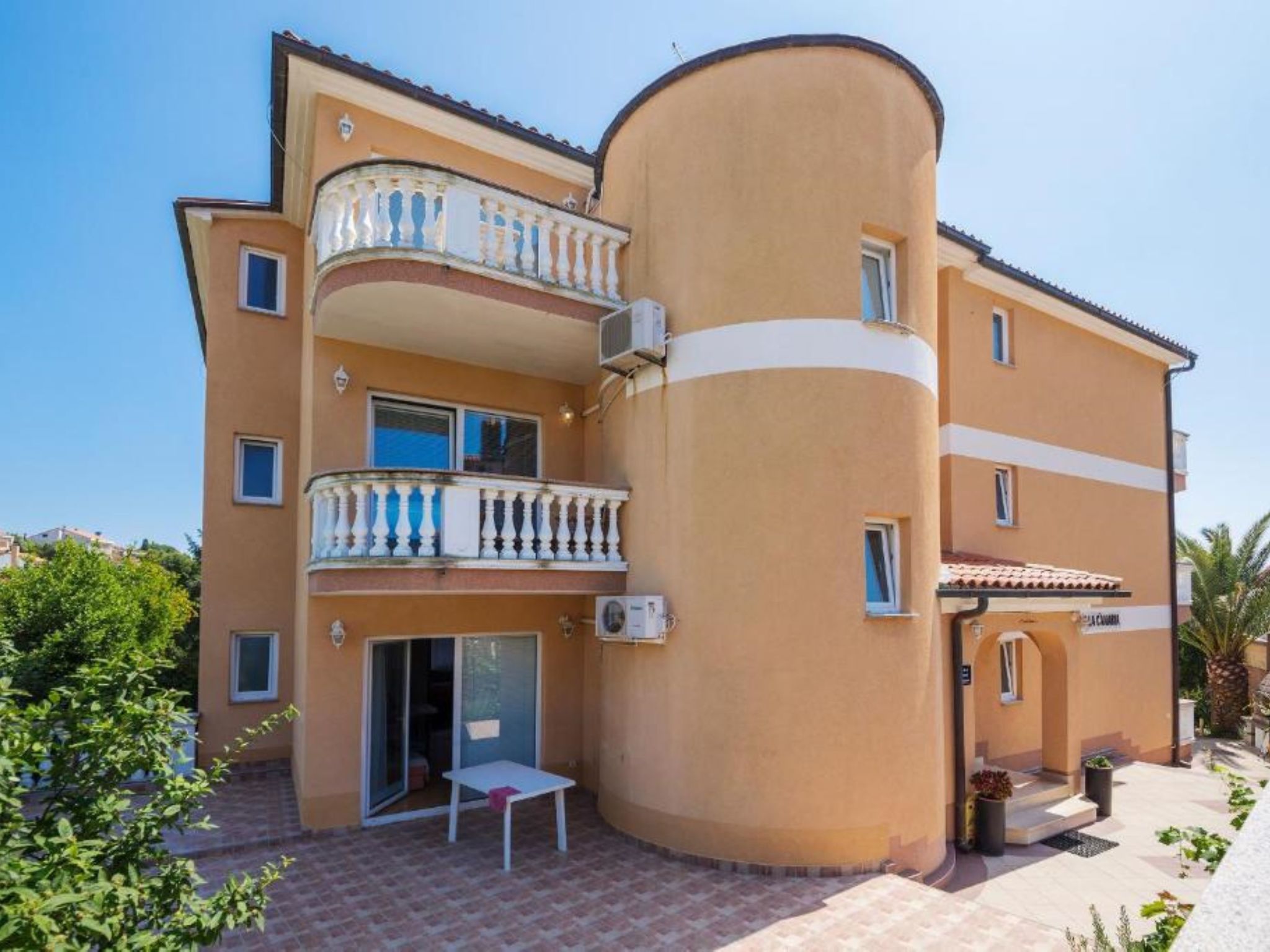 Photo of Villa Canaria studio