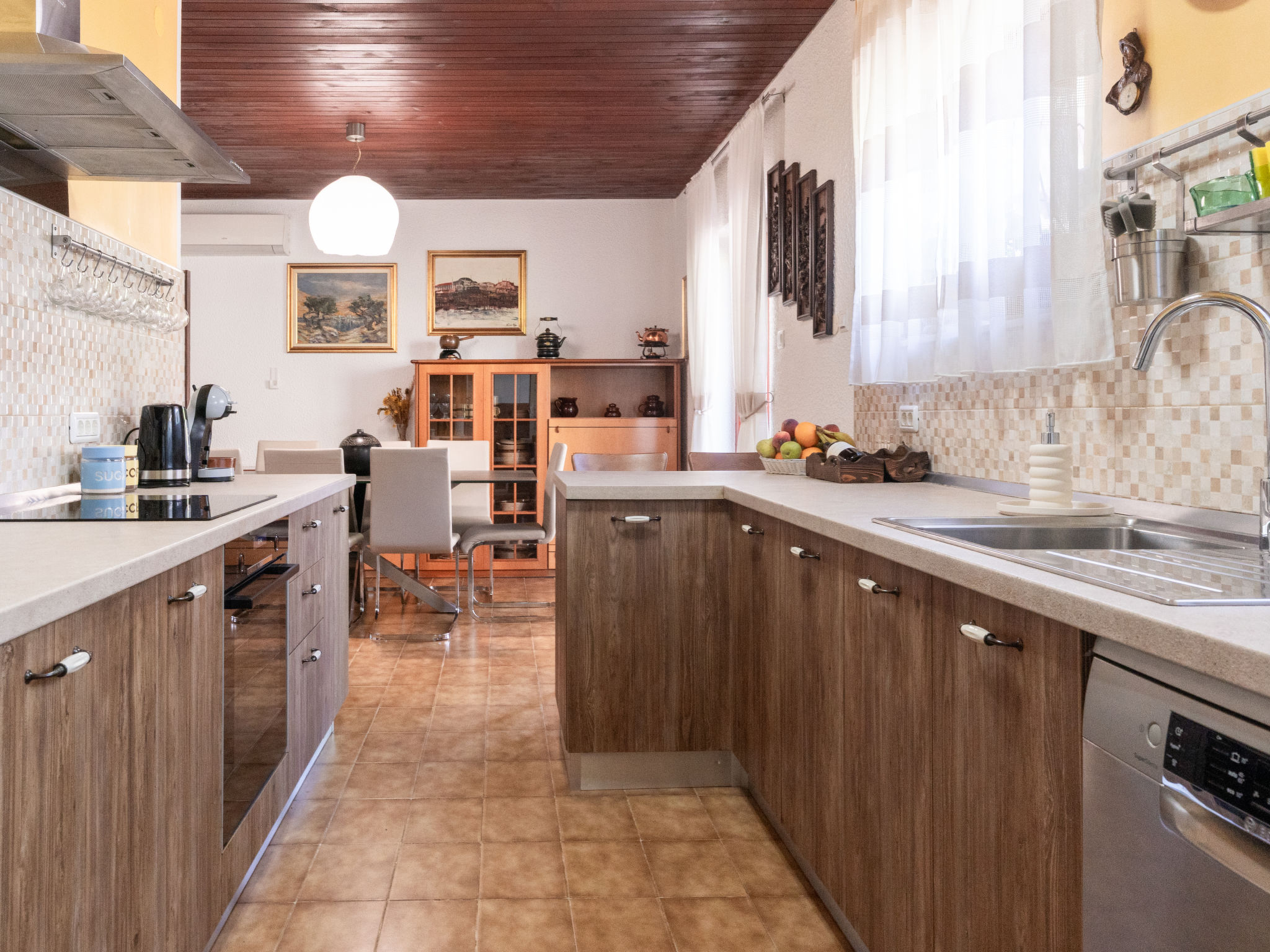 Villa Botanica – Cuisine et coin repas, photo 17 sur 43