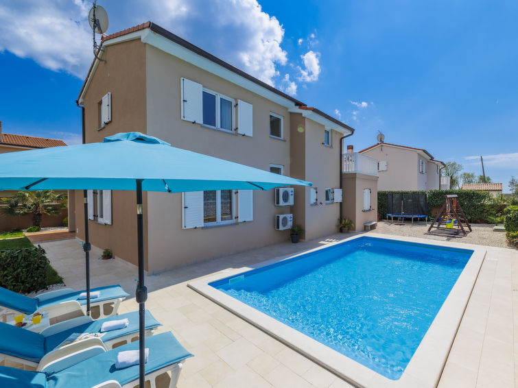 Wellness en luxe in Villa Vesna: vakantiehuis met zwembad in Pula in Pula