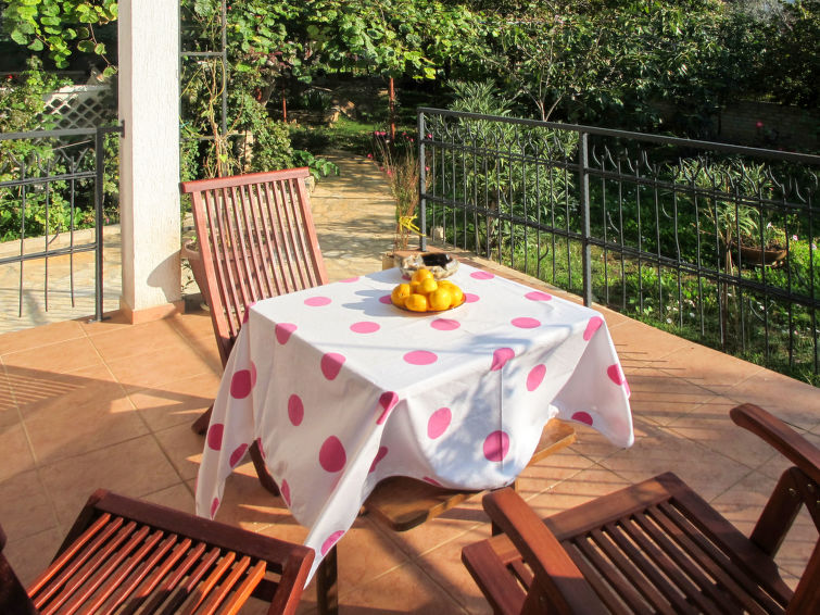 Search and Stay destination Peroj, Istarska županija - Croatia from AU$ 151. Ema (PUL418)