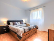 5-persoons vakantiehuis Nina in Pula met wellness en tuin - thumbnail 2
