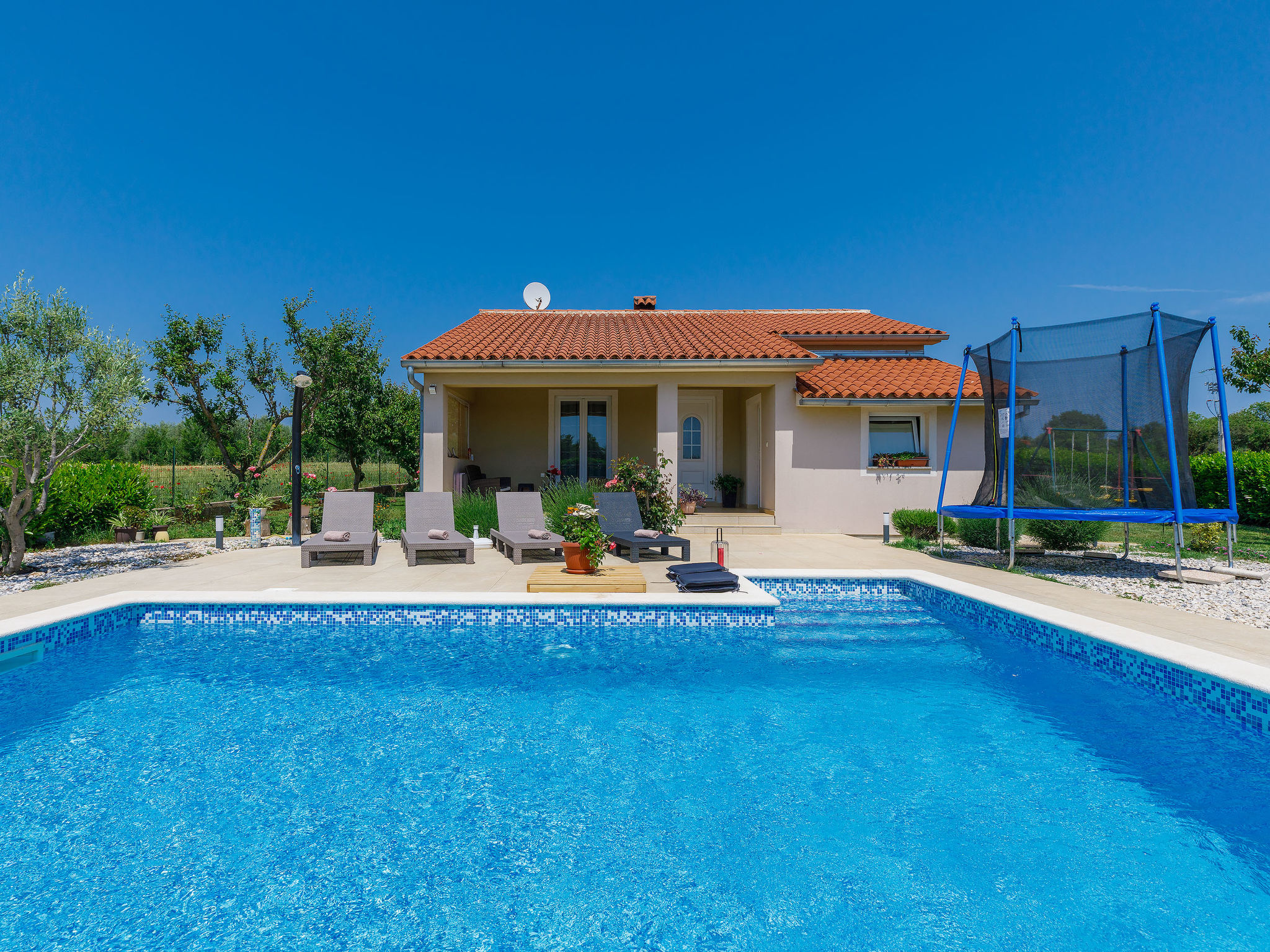 Paula Accommodation in Pula