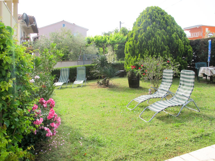 Search and Stay destination Peroj, Istarska županija - Croatia from AU$ 104. Banko (PUL408)