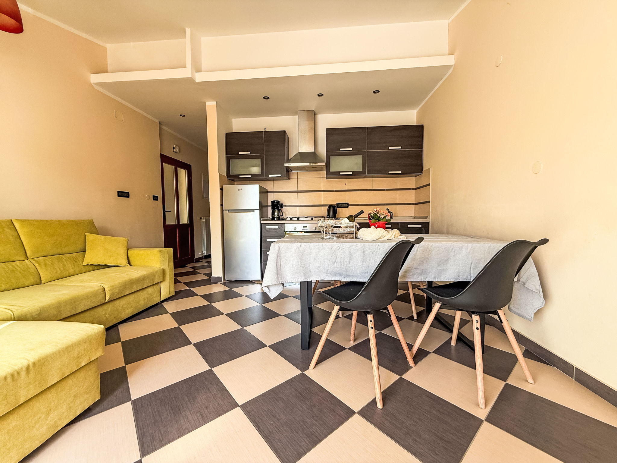Modernes Appartement in Pula mit Grill und Garten