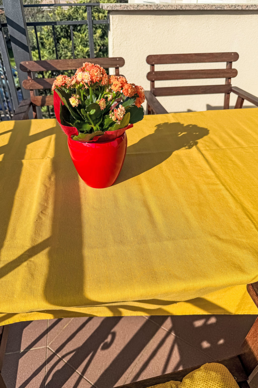 Modernes Appartement in Pula mit Grill und Garten - Buiten