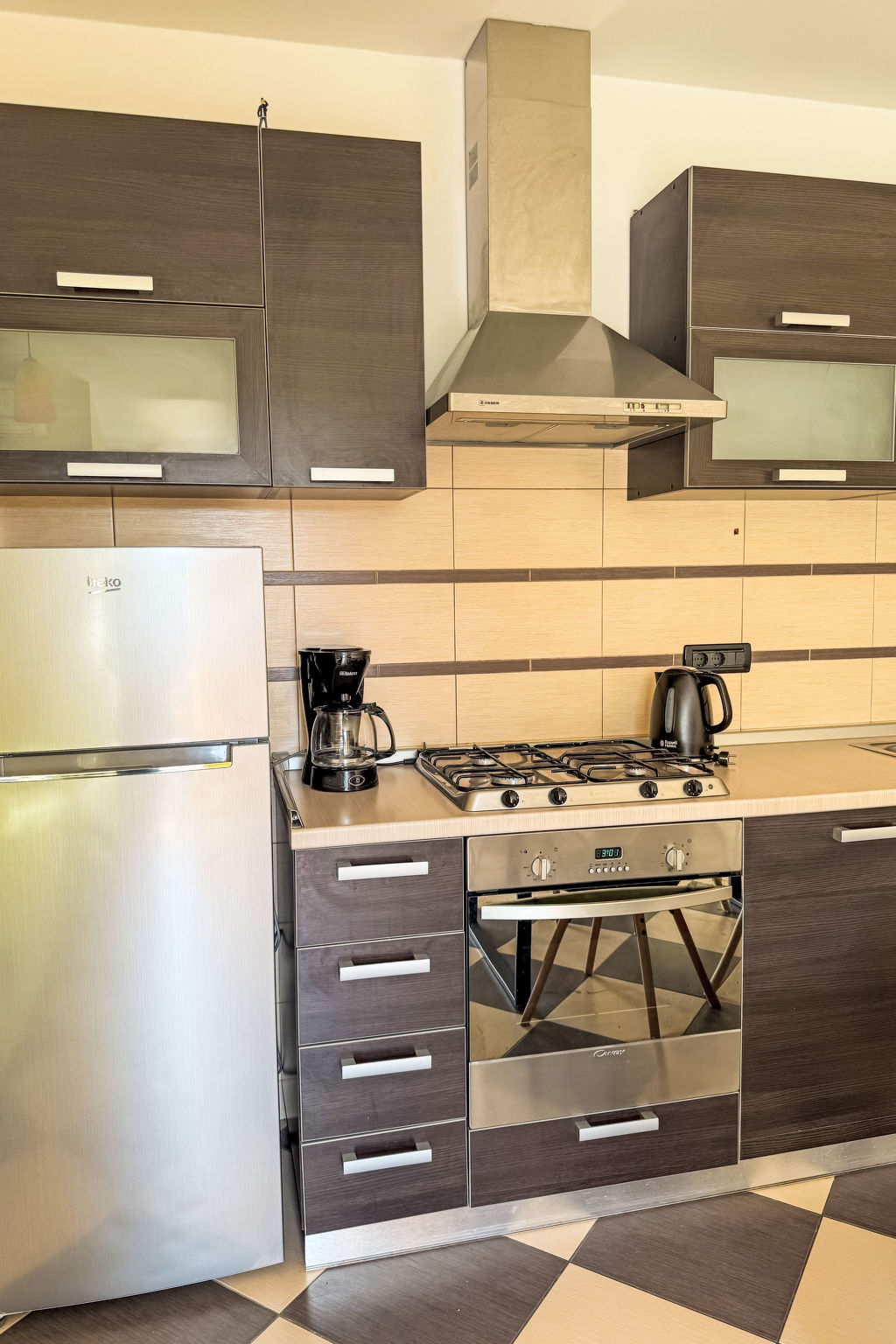 Modernes Appartement in Pula mit Grill und Garten - Binnen