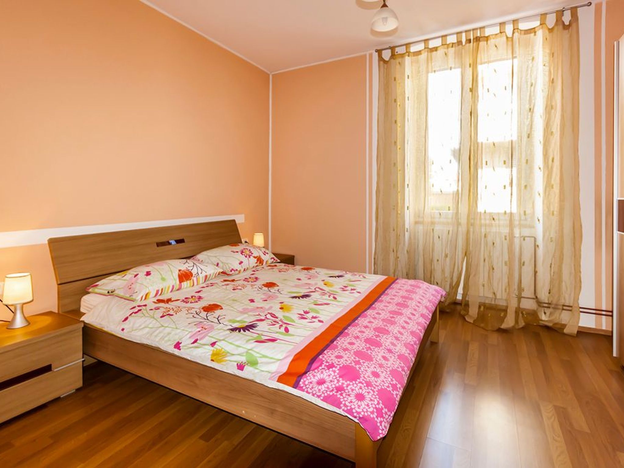 Modern eingerichtete und komfortable Ein-Zimmer-Wohnung direkt im Zentrum von P-Dedans