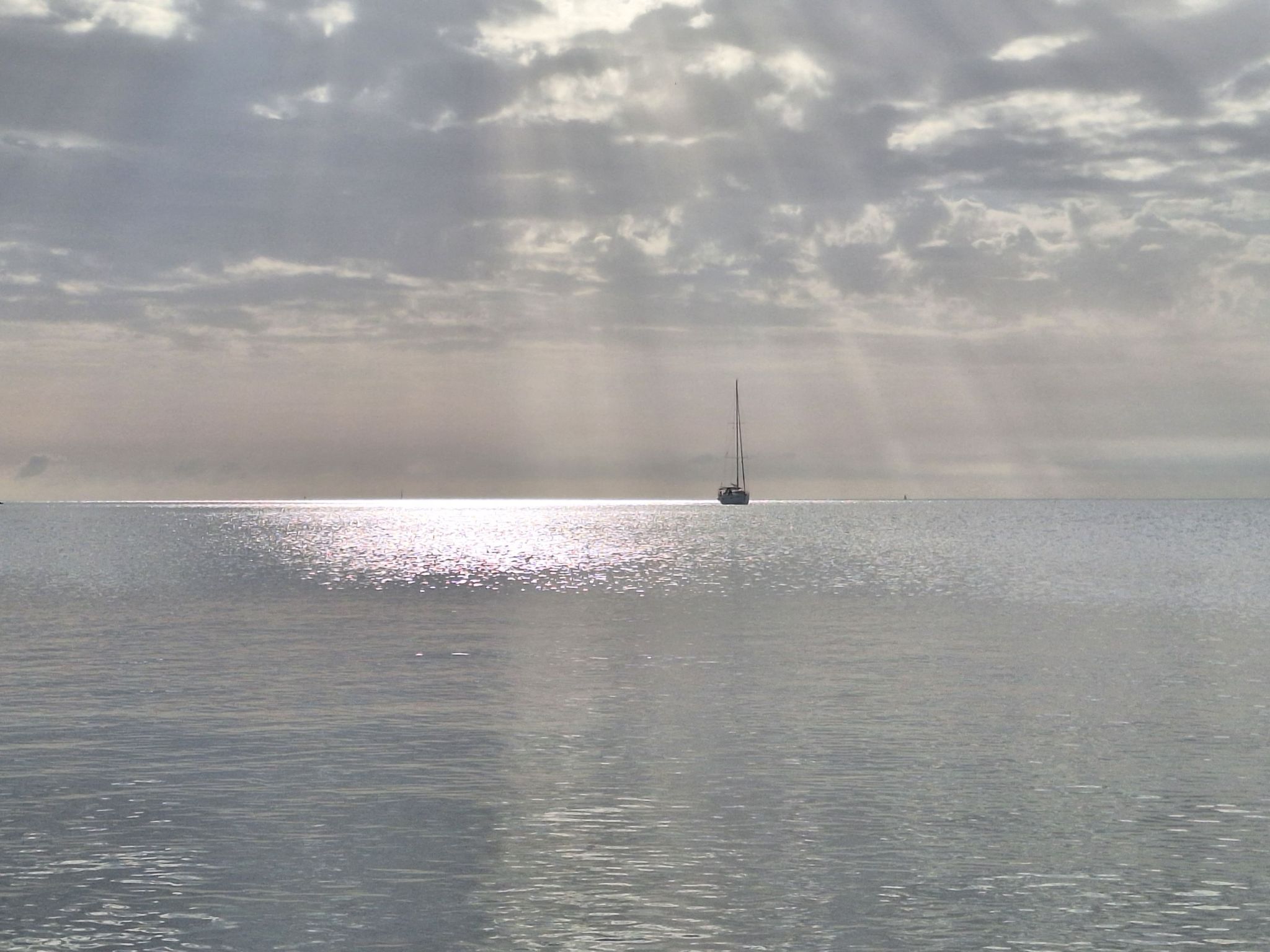 Geräumige charmante Wohnung in der Nähe des Meeres-Dedans