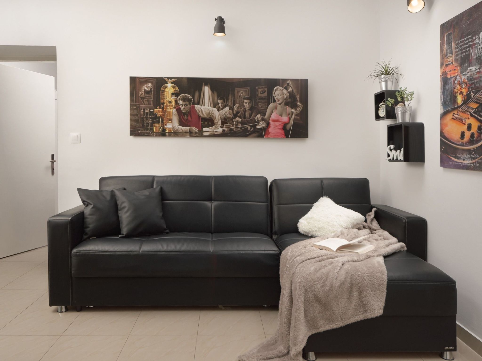 Moderne Wohnung in Arena-Drinnen