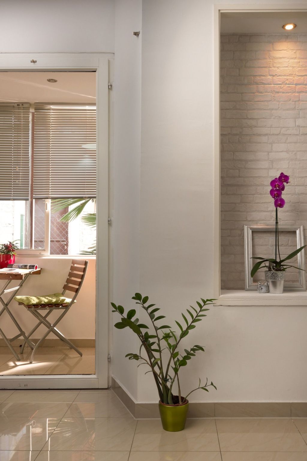 Moderne Wohnung in Arena-Drinnen