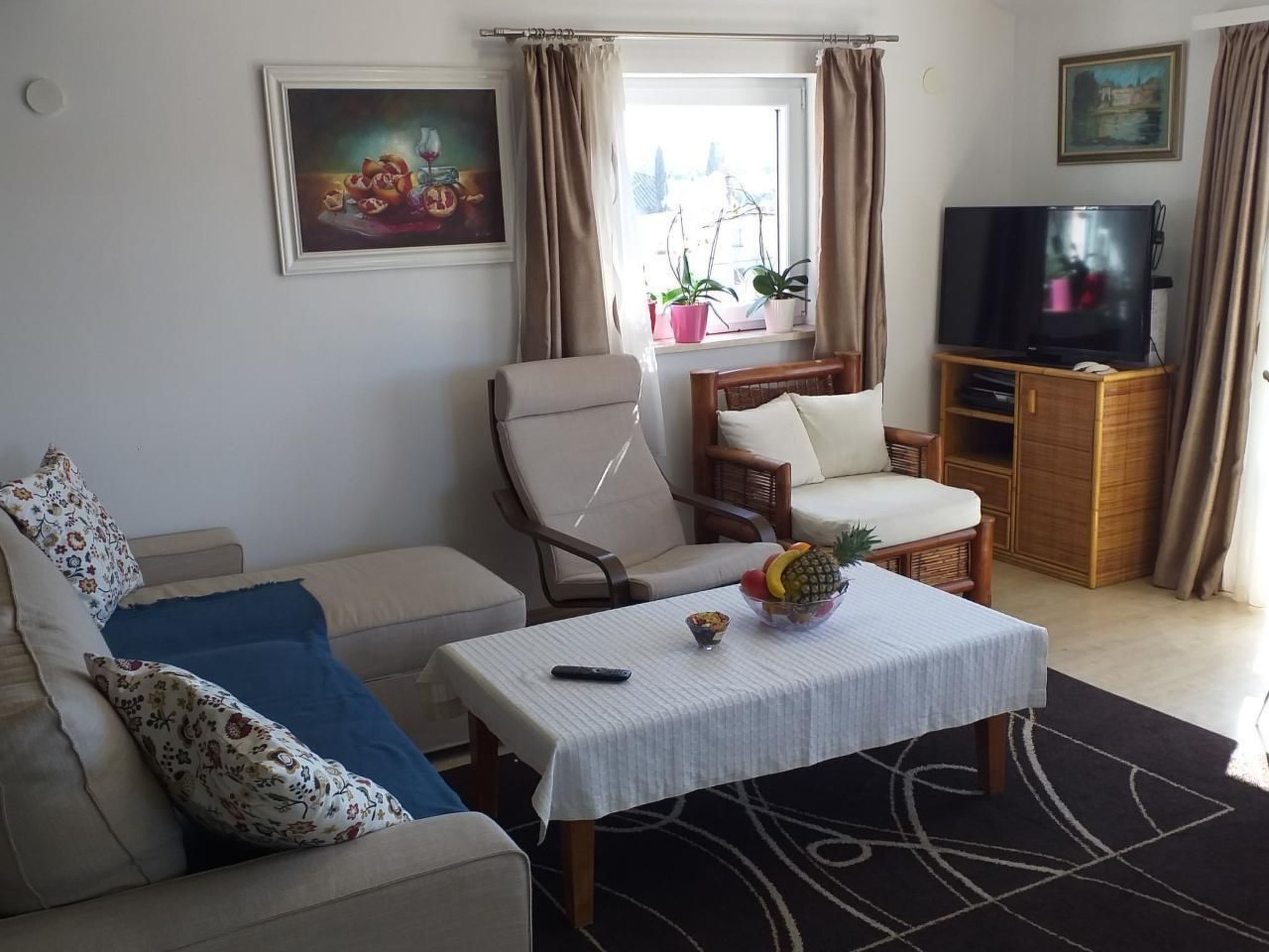 "Neue Wohnung" mit Privatparkplatz Apartment in Pula