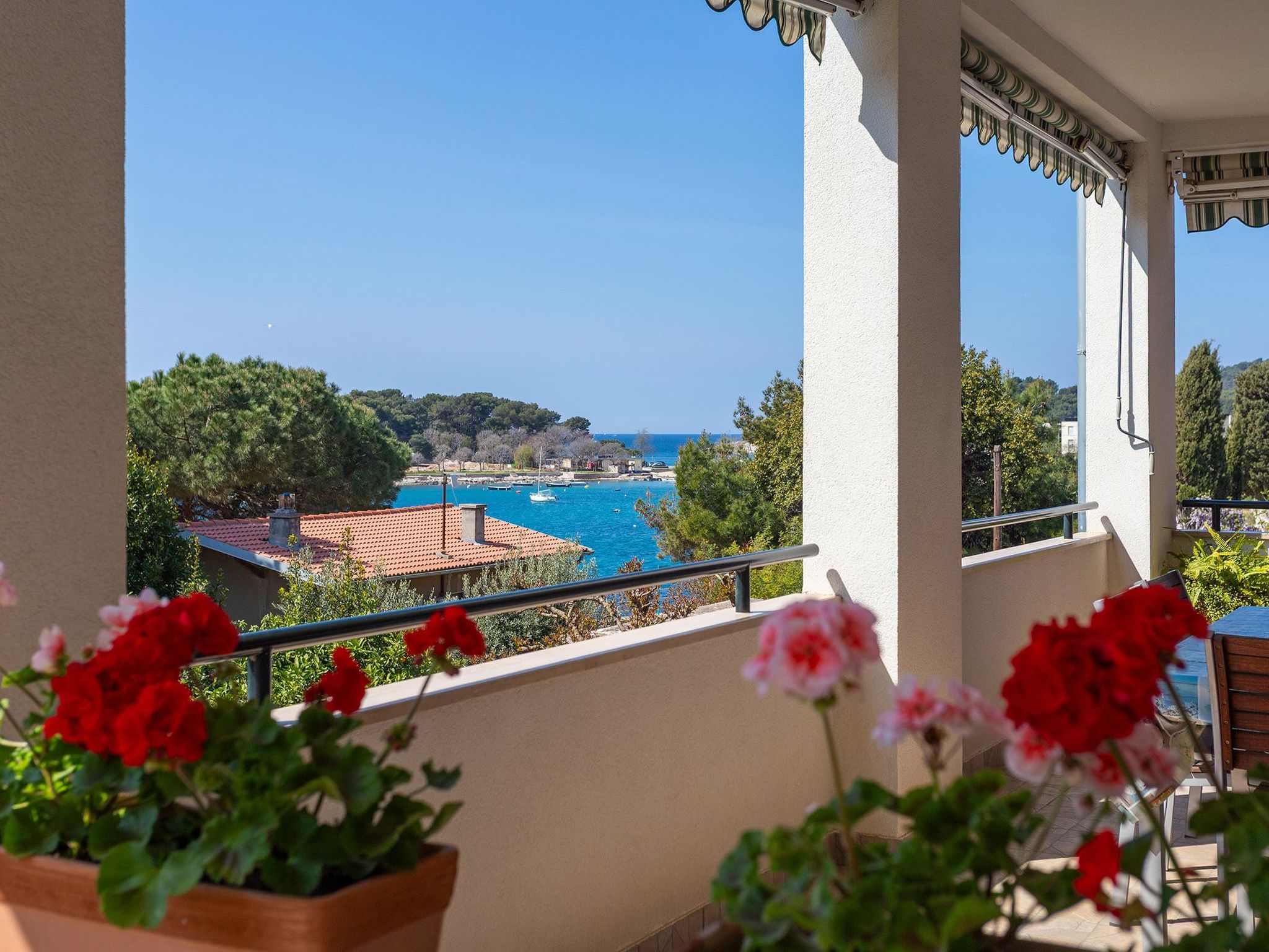 Appartement in Stoja mit Terrasse Apartment in Pula