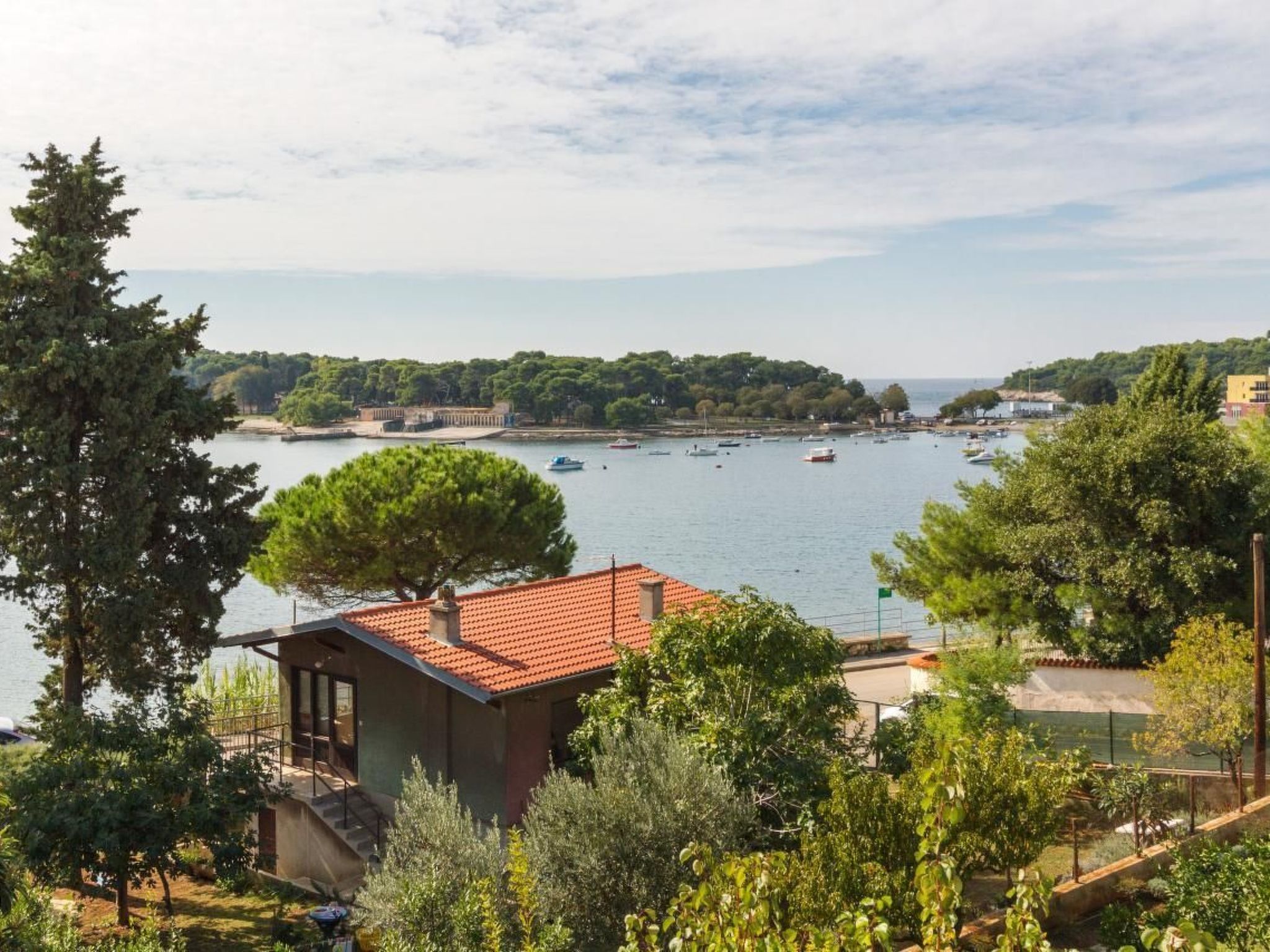 Appartement in Stoja mit Terrasse-Binnen