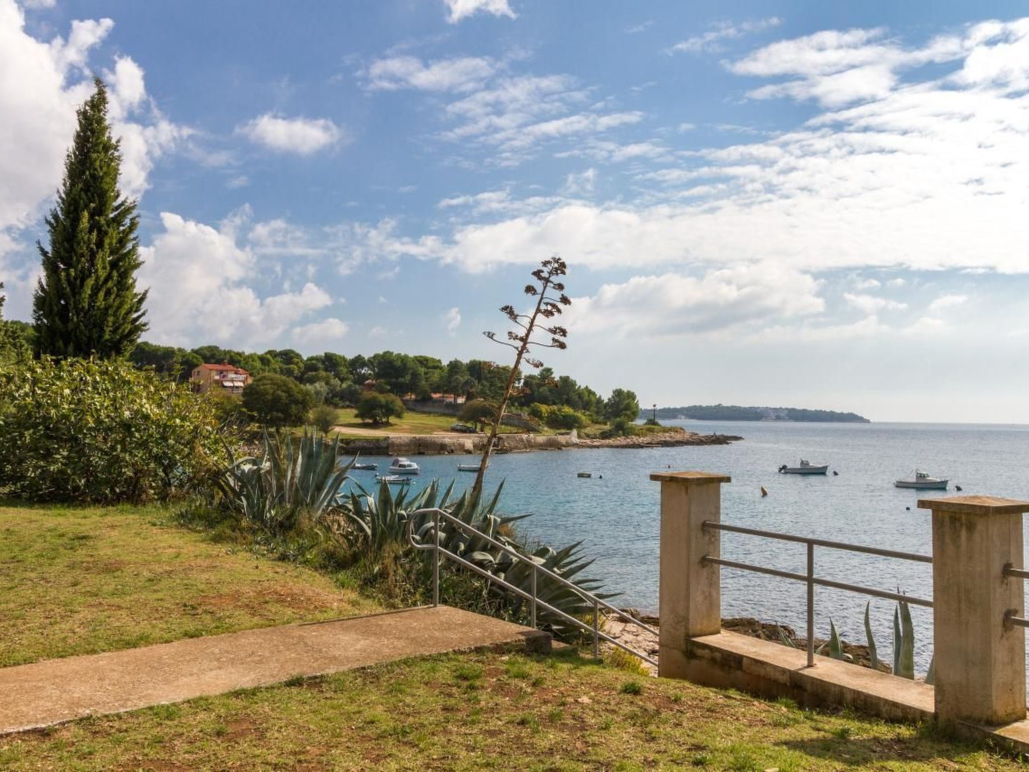 Appartement in Stoja mit Terrasse-Binnen